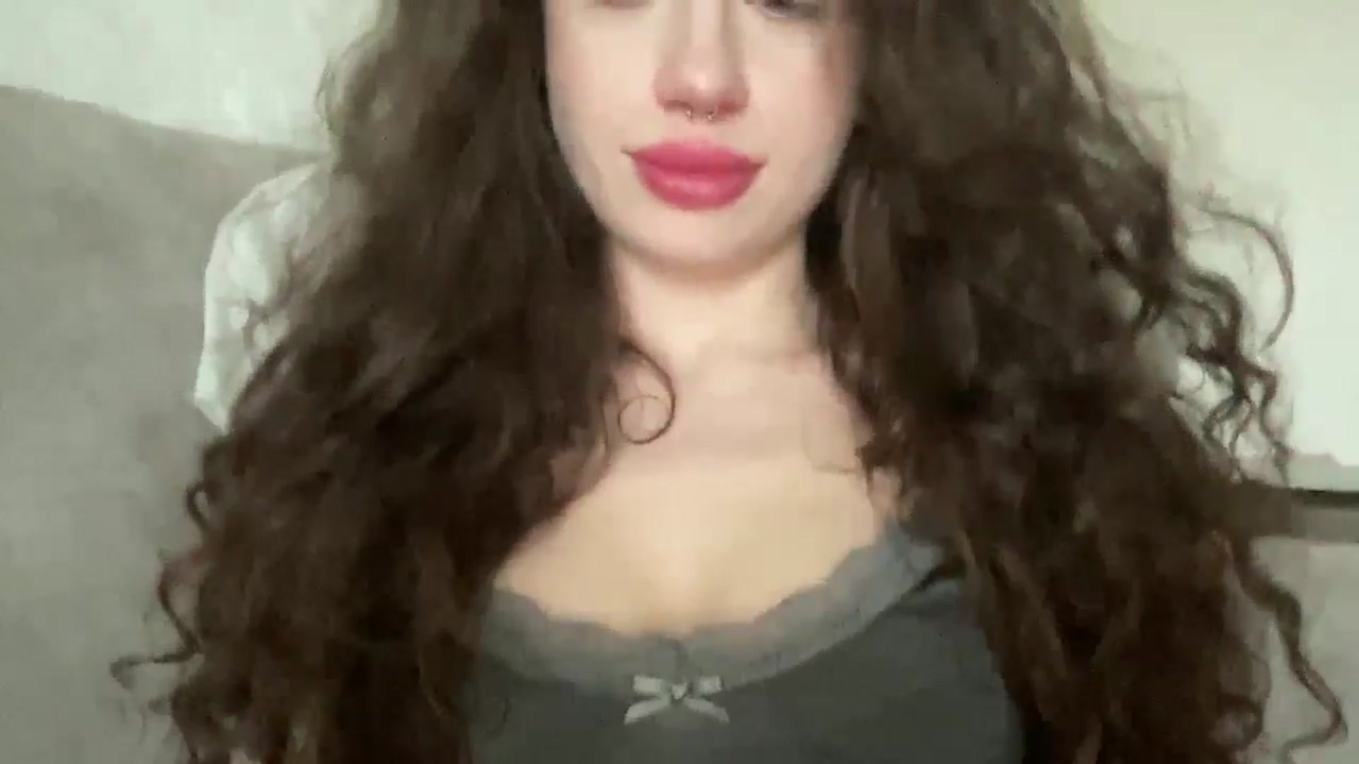 Gallery image thumbnail from CurlyDream's myfreecams stream on, 01/30/2026, 13:59 image 8 of 20