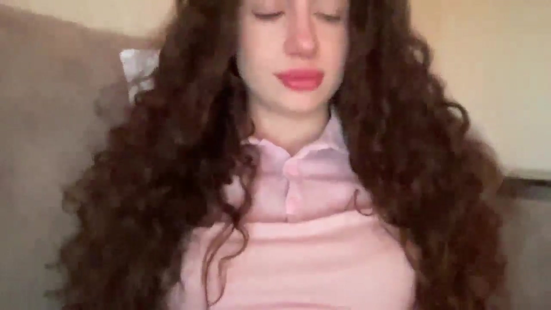 Gallery image thumbnail from CurlyDream's myfreecams stream on, 01/31/2026, 15:20 image 3 of 20