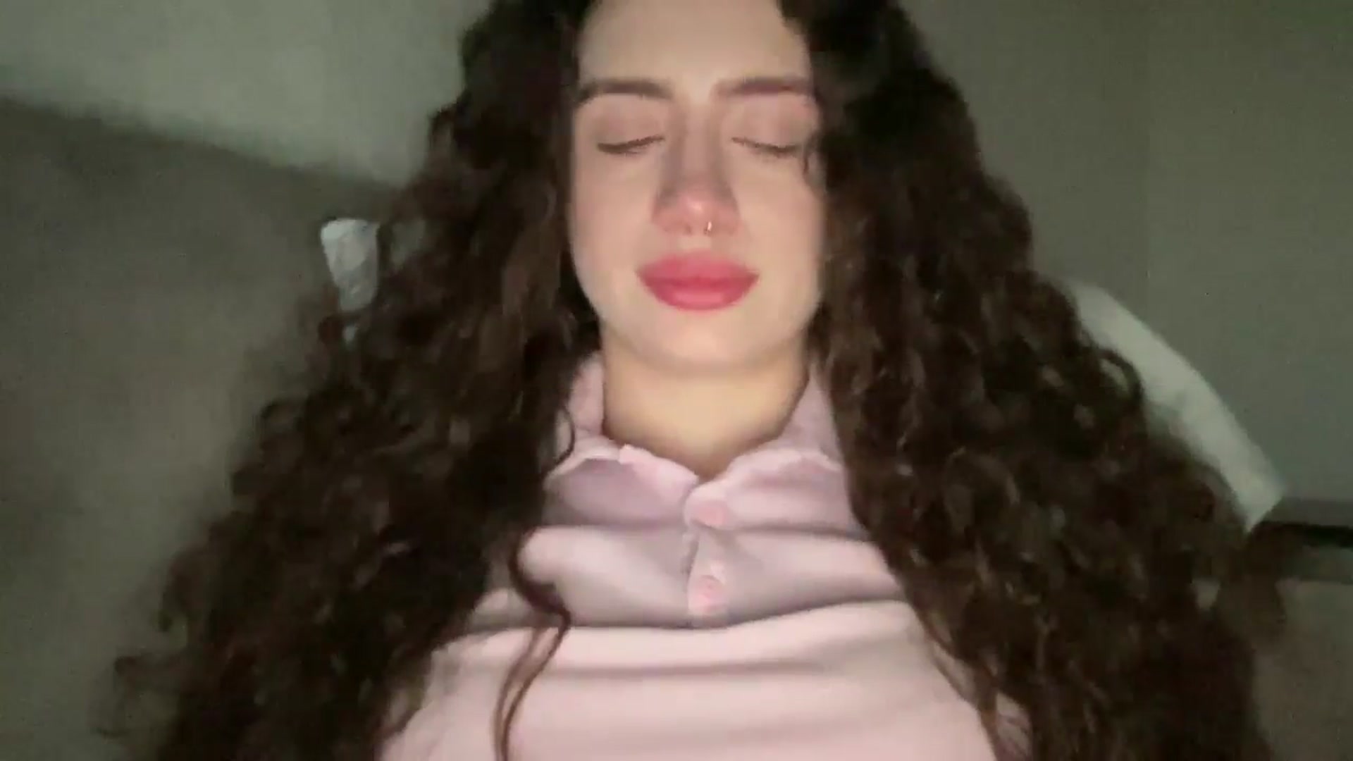 Gallery image thumbnail from CurlyDream's myfreecams stream on, 01/31/2026, 15:20 image 17 of 20