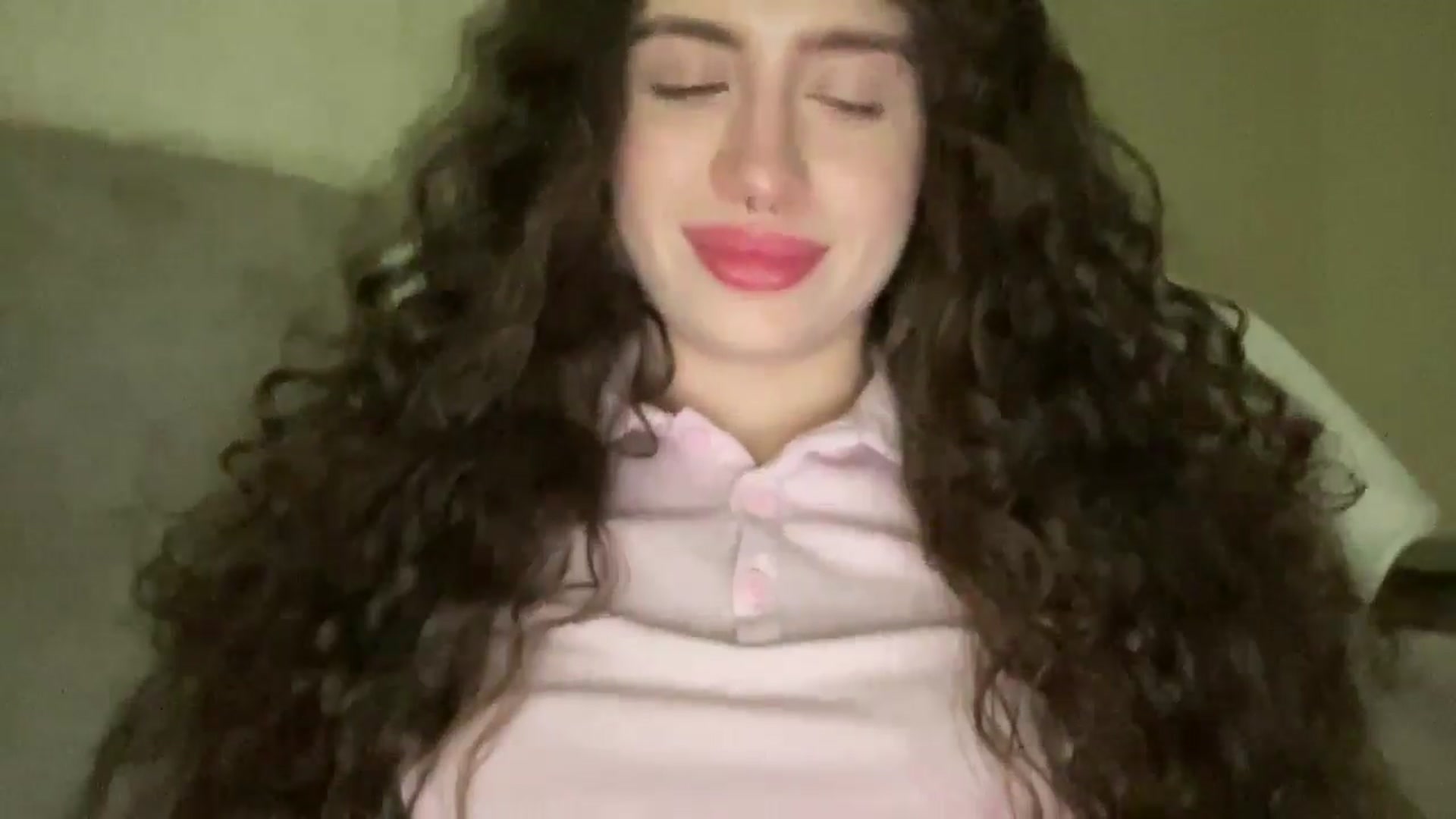 Gallery image thumbnail from CurlyDream's myfreecams stream on, 01/31/2026, 15:56 image 8 of 20