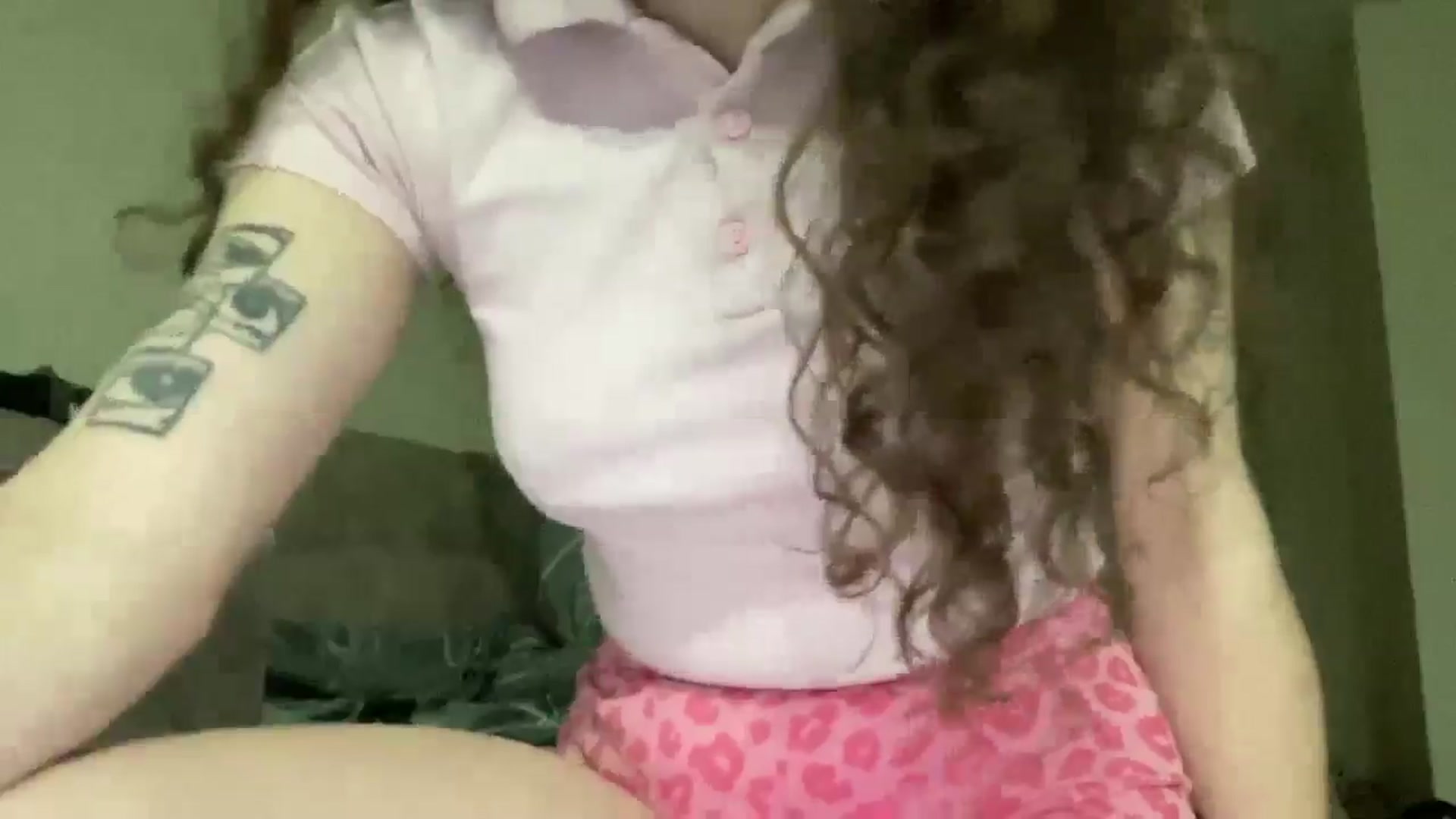 Gallery image thumbnail from CurlyDream's myfreecams stream on, 01/31/2026, 15:56 image 17 of 20