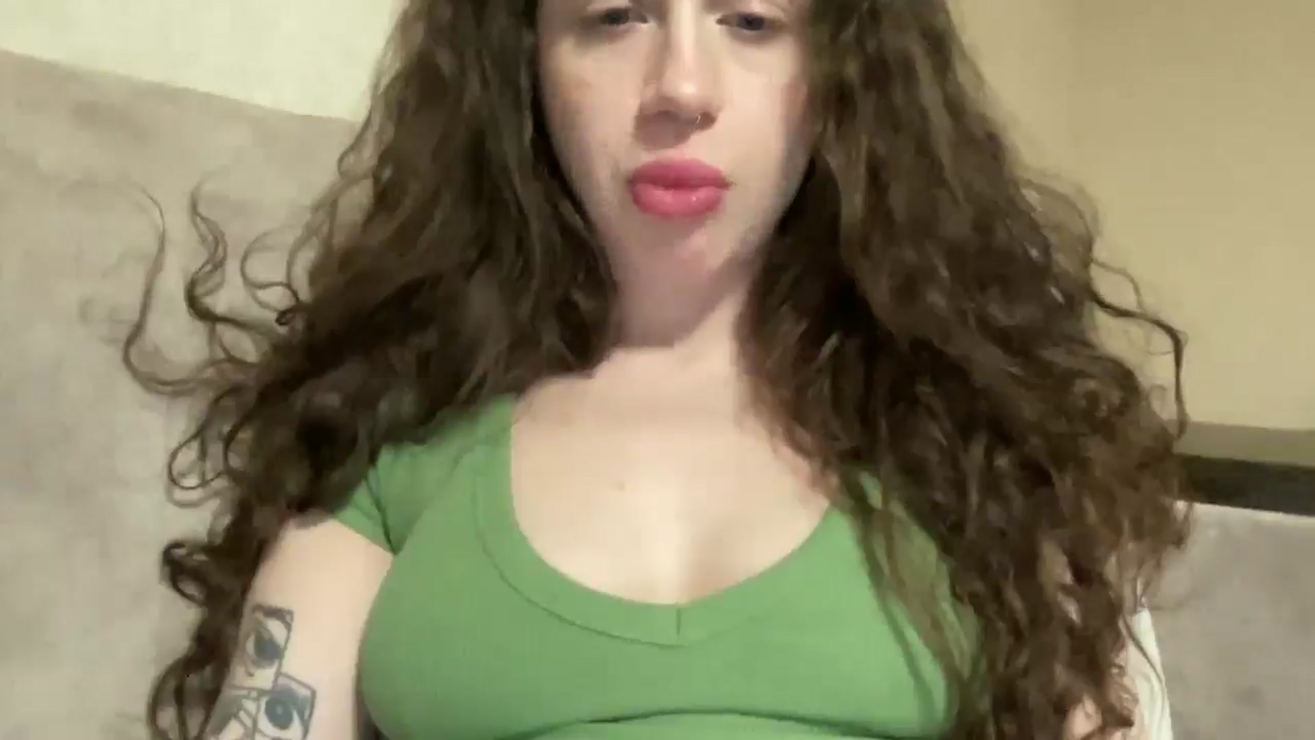 Gallery image thumbnail from CurlyDream's myfreecams stream on, 02/02/2026, 20:09 image 9 of 20