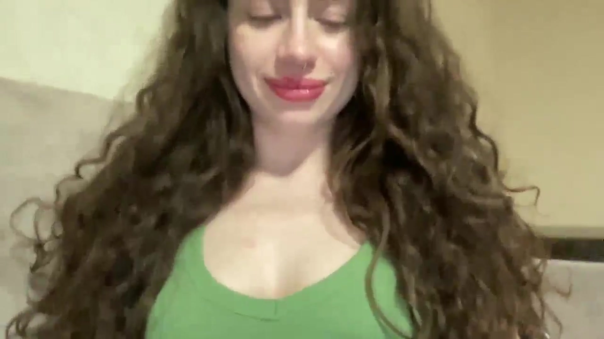 Gallery image thumbnail from CurlyDream's myfreecams stream on, 02/02/2026, 20:38 image 12 of 20