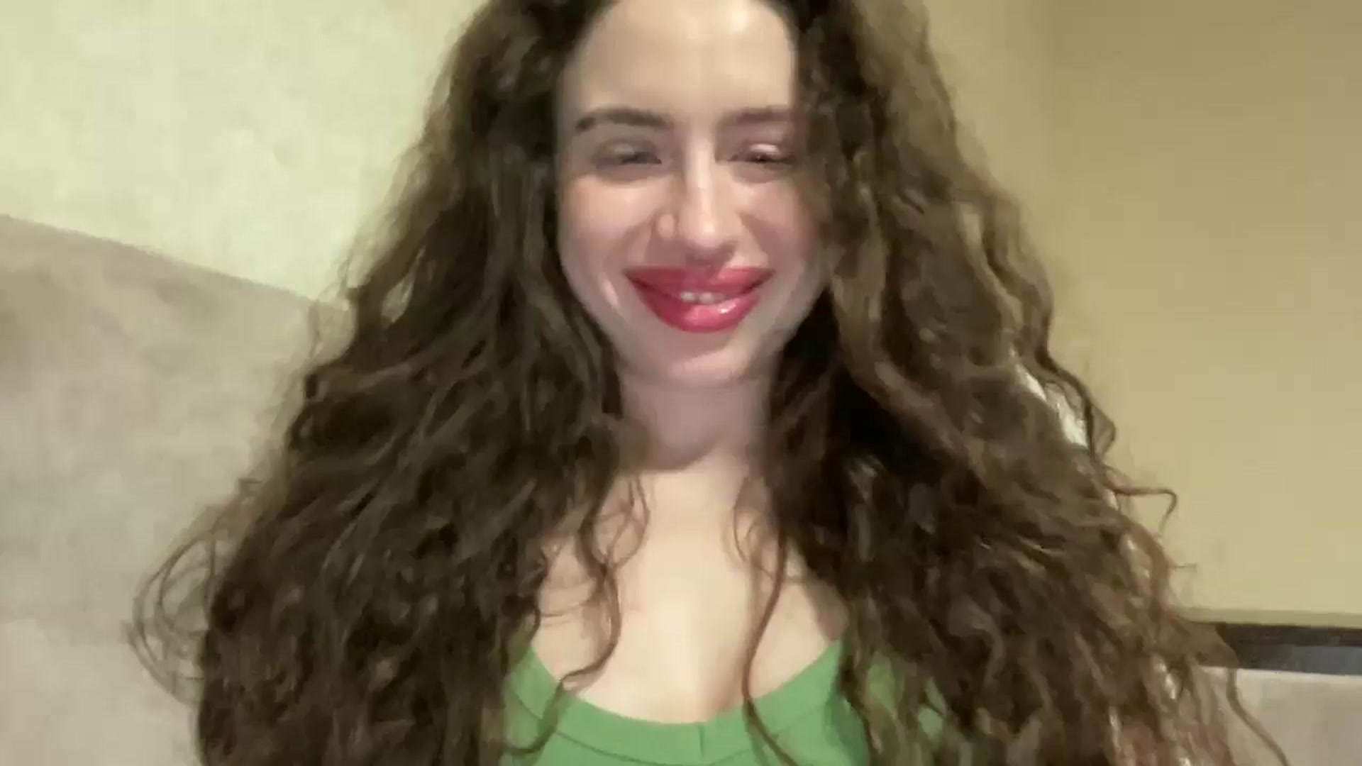 Gallery image thumbnail from CurlyDream's myfreecams stream on, 02/02/2026, 20:38 image 3 of 20