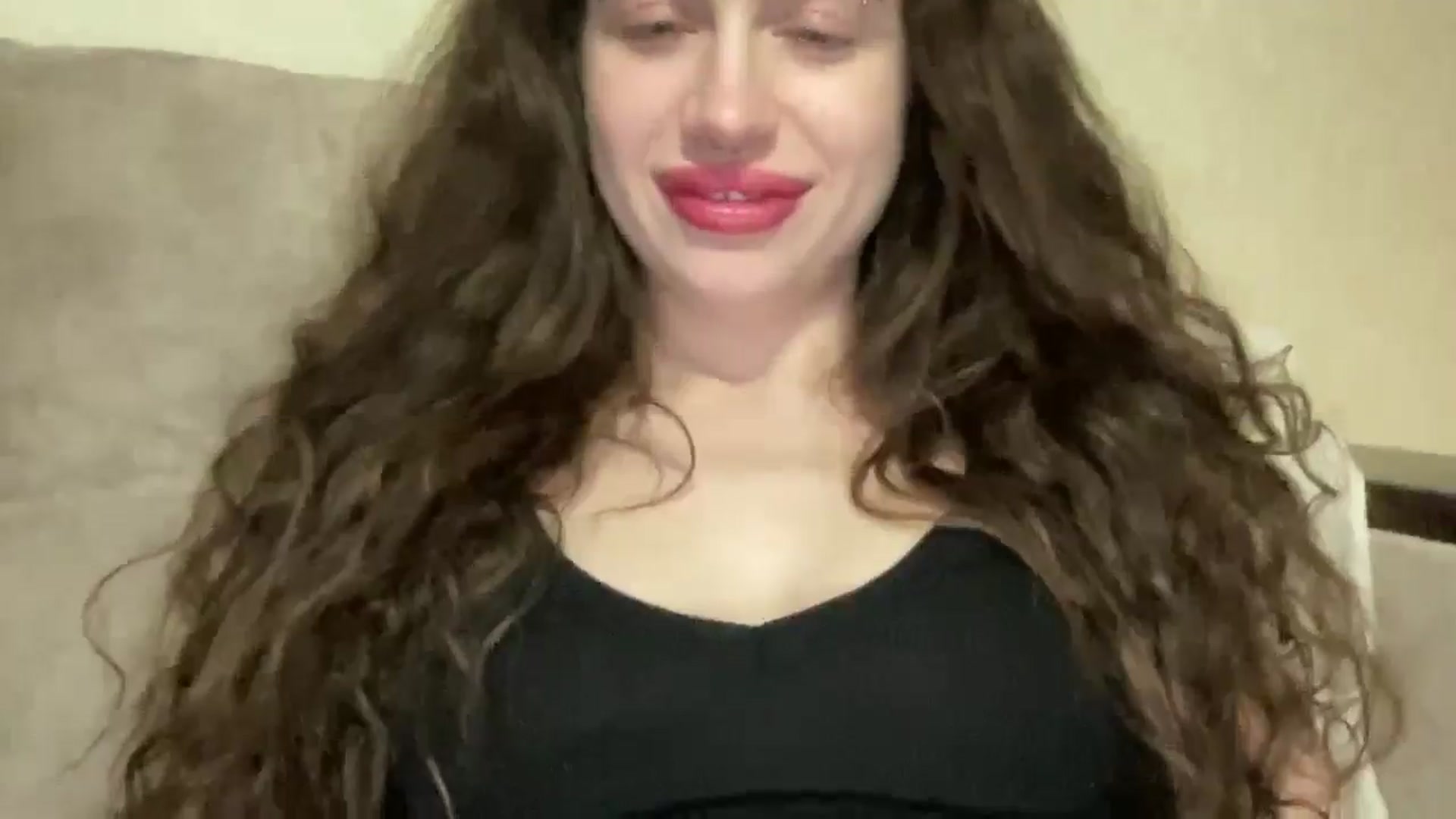 Gallery image thumbnail from CurlyDream's myfreecams stream on, 02/03/2026, 18:39 image 4 of 20
