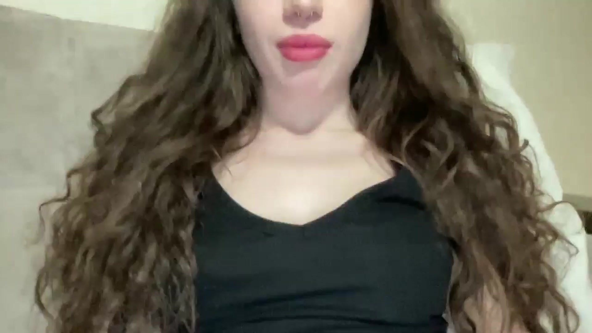 Gallery image thumbnail from CurlyDream's myfreecams stream on, 02/03/2026, 20:00 image 1 of 20