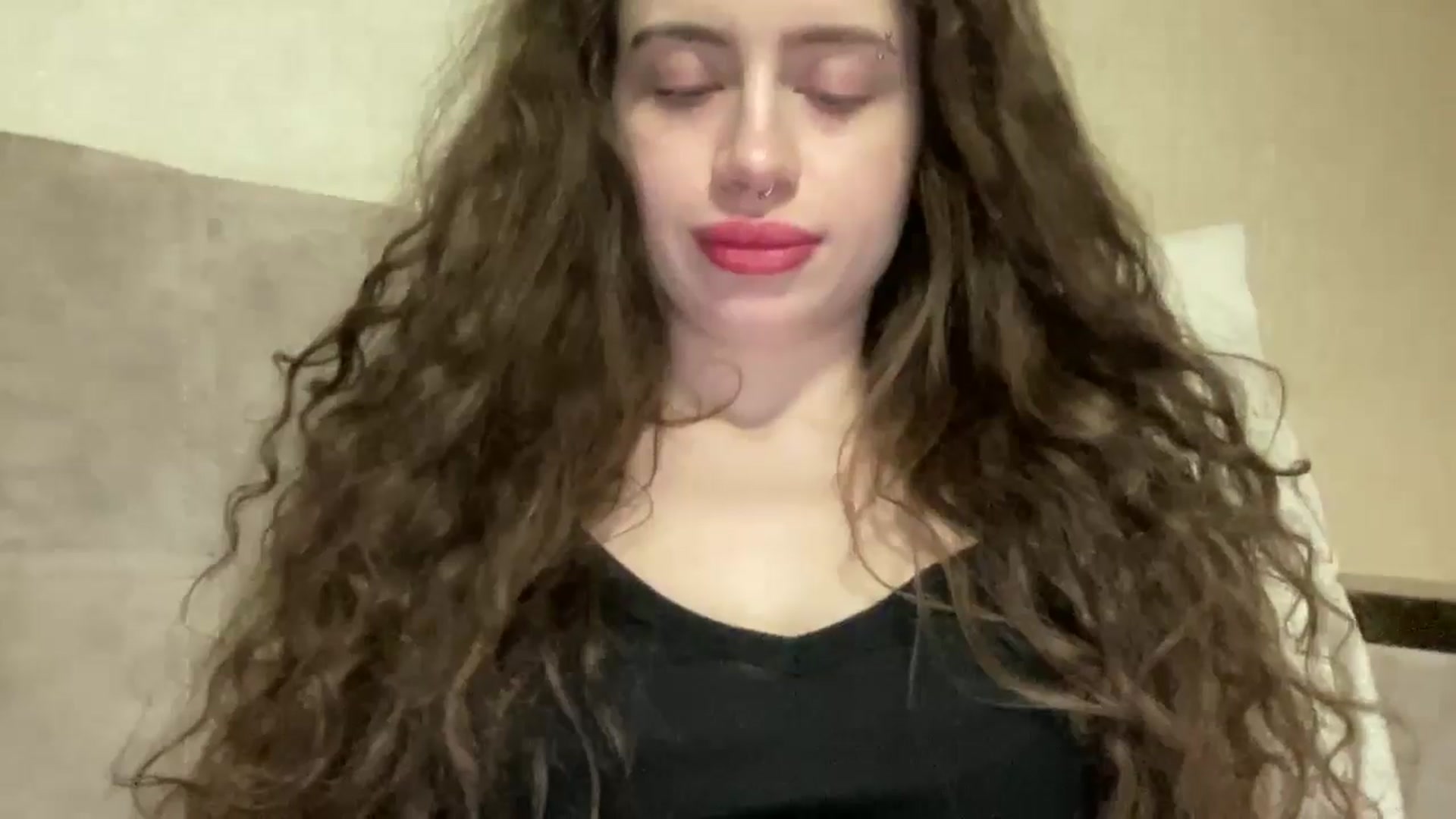 Gallery image thumbnail from CurlyDream's myfreecams stream on, 02/03/2026, 20:00 image 10 of 20