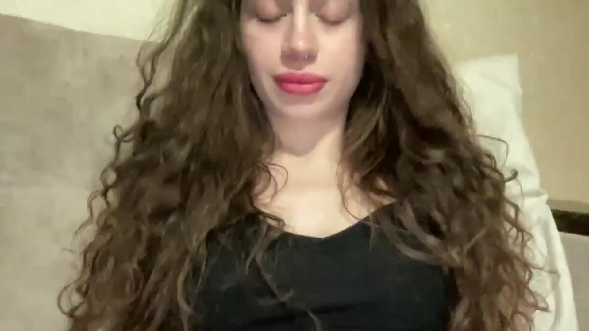 Gallery image thumbnail from CurlyDream's myfreecams stream on, 02/03/2026, 20:00 image 20 of 20