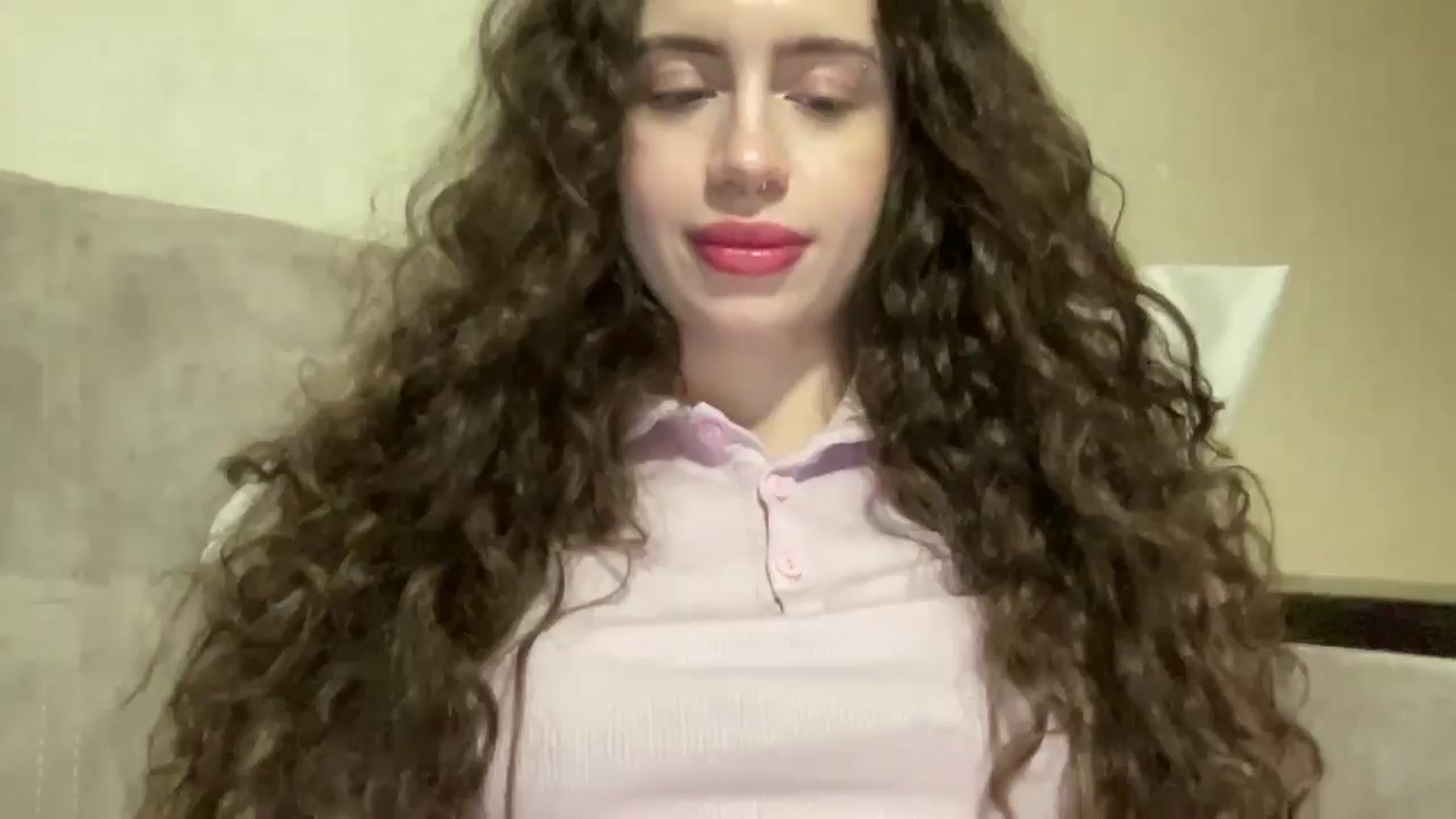 Gallery image thumbnail from CurlyDream's myfreecams stream on, 02/04/2026, 21:06 image 1 of 20