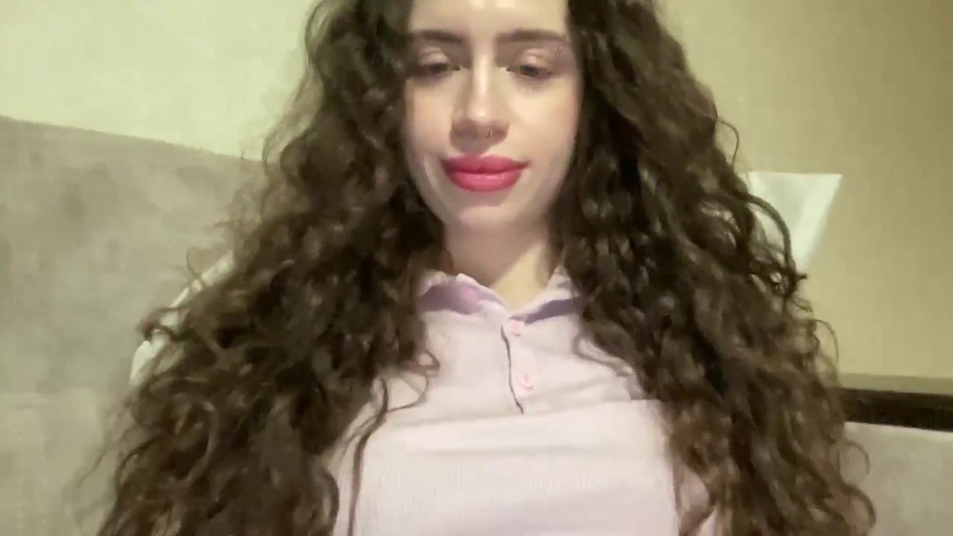Gallery image thumbnail from CurlyDream's myfreecams stream on, 02/04/2026, 21:06 image 7 of 20