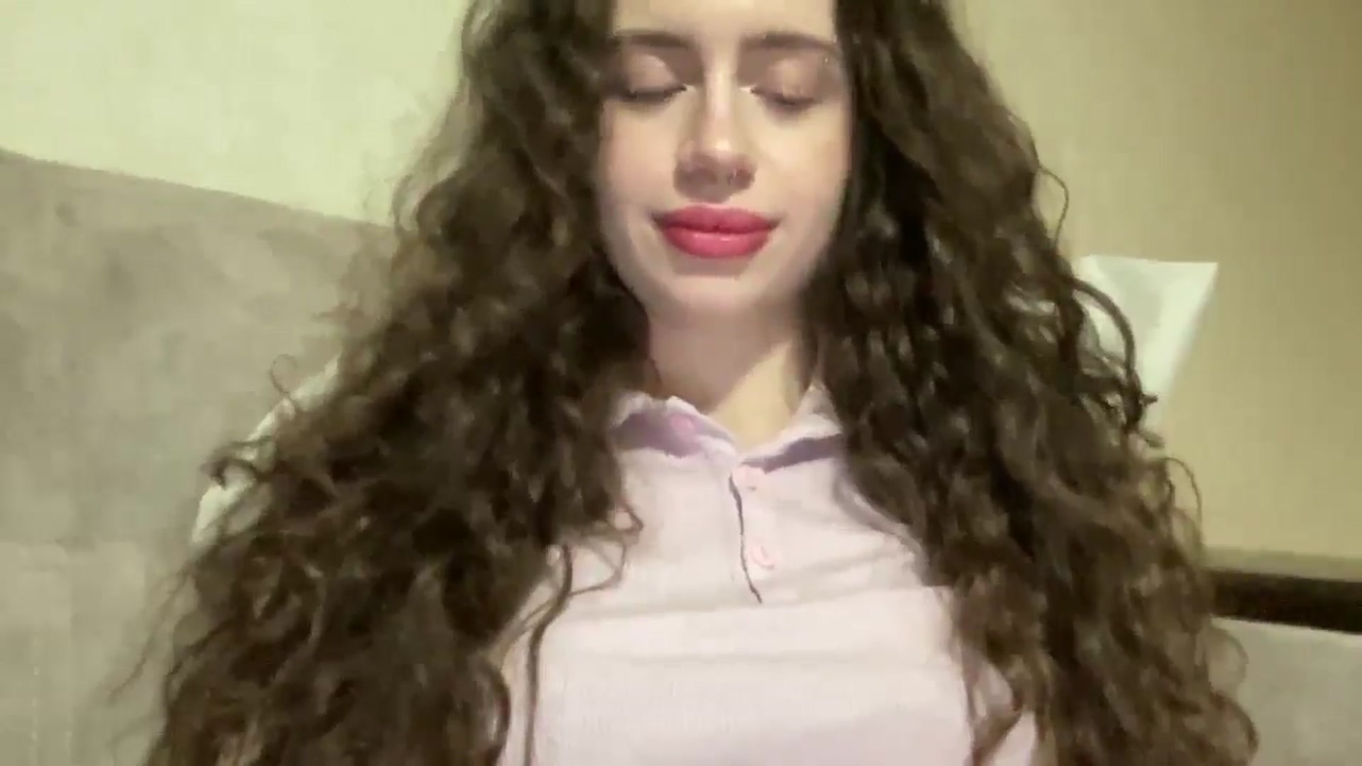 Gallery image thumbnail from CurlyDream's myfreecams stream on, 02/04/2026, 21:06 image 6 of 20