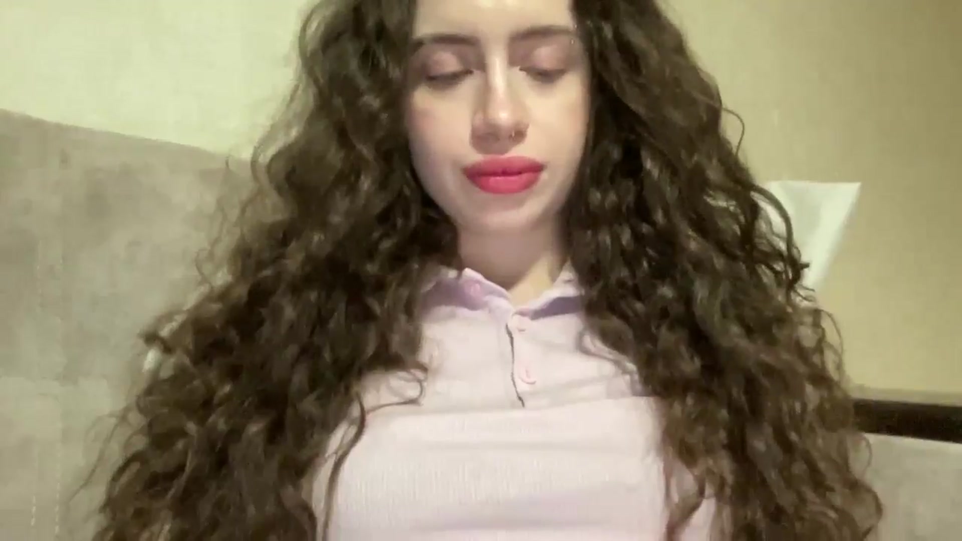 Gallery image thumbnail from CurlyDream's myfreecams stream on, 02/04/2026, 21:06 image 4 of 20