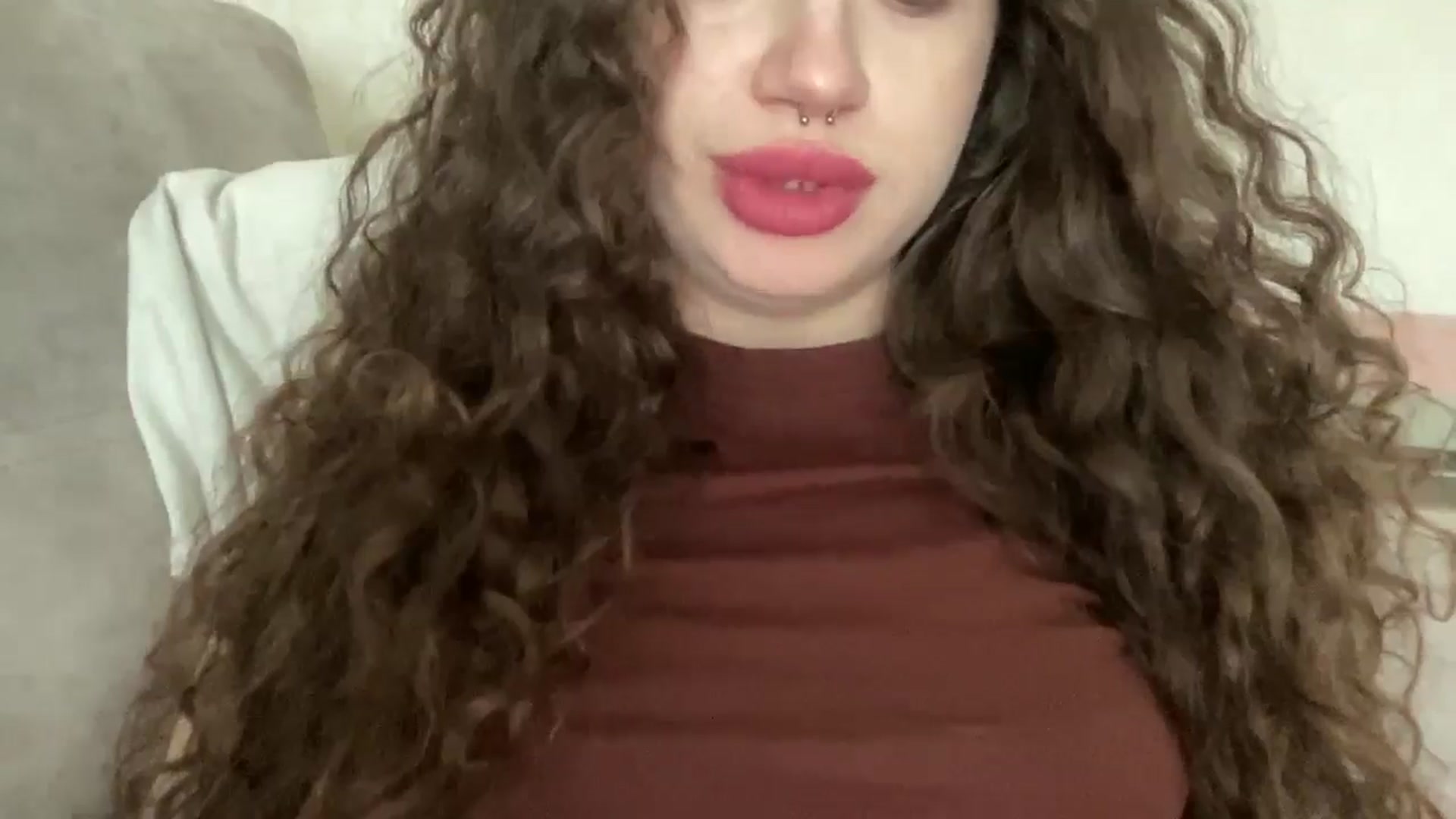 Gallery image thumbnail from CurlyDream's myfreecams stream on, 02/05/2026, 12:50 image 10 of 20