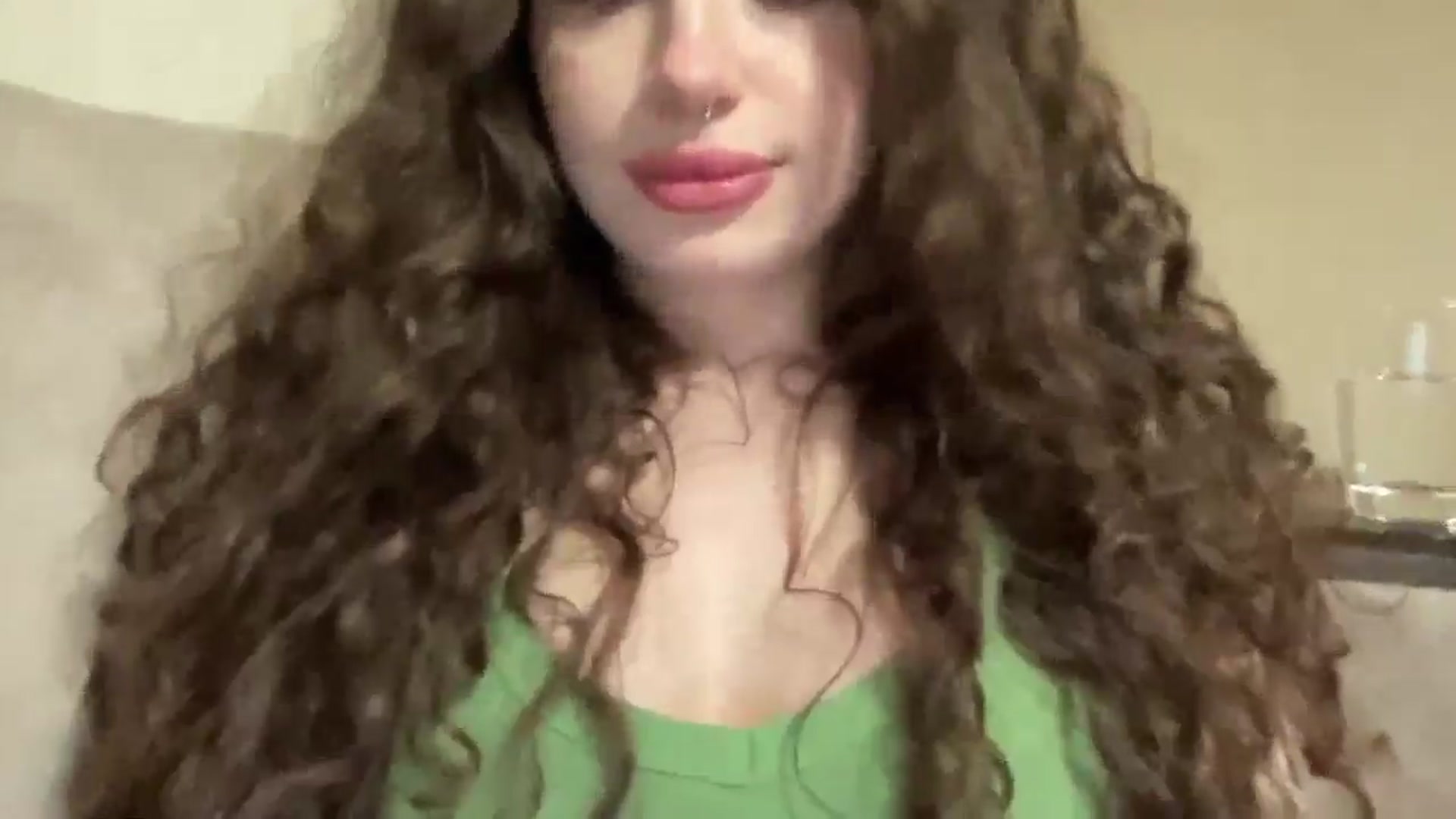 Gallery image thumbnail from CurlyDream's myfreecams stream on, 02/06/2026, 15:49 image 9 of 20