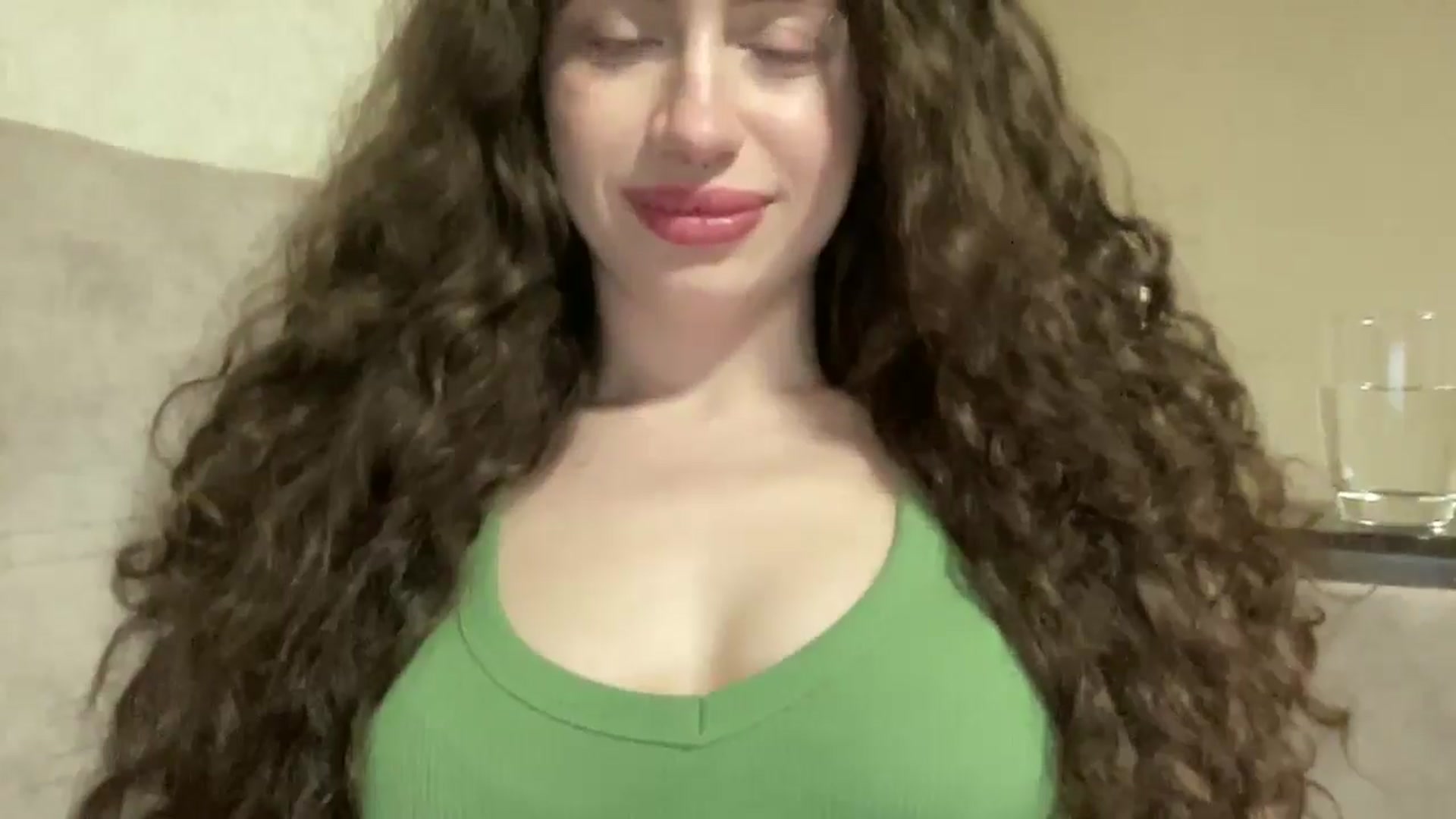 Gallery image thumbnail from CurlyDream's myfreecams stream on, 02/06/2026, 15:49 image 19 of 20