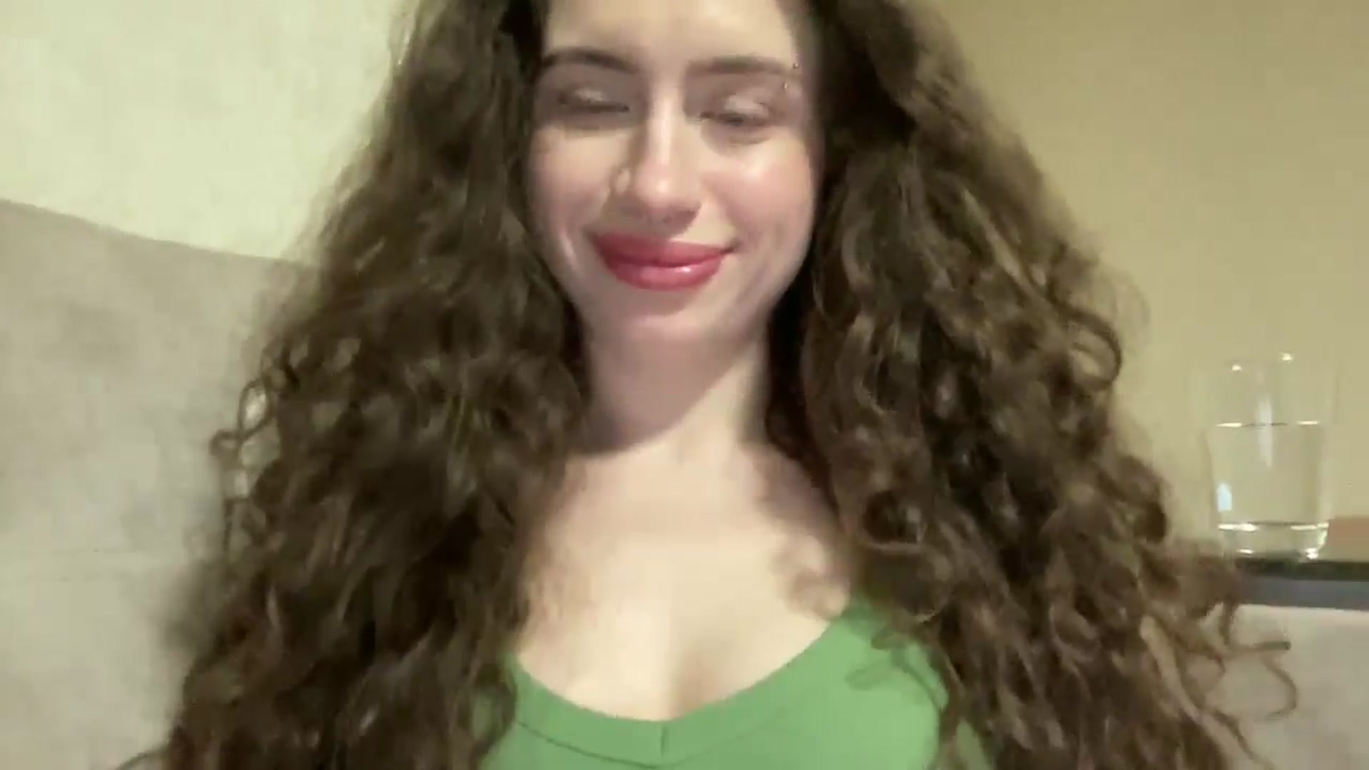 Gallery image thumbnail from CurlyDream's myfreecams stream on, 02/06/2026, 17:41 image 17 of 20