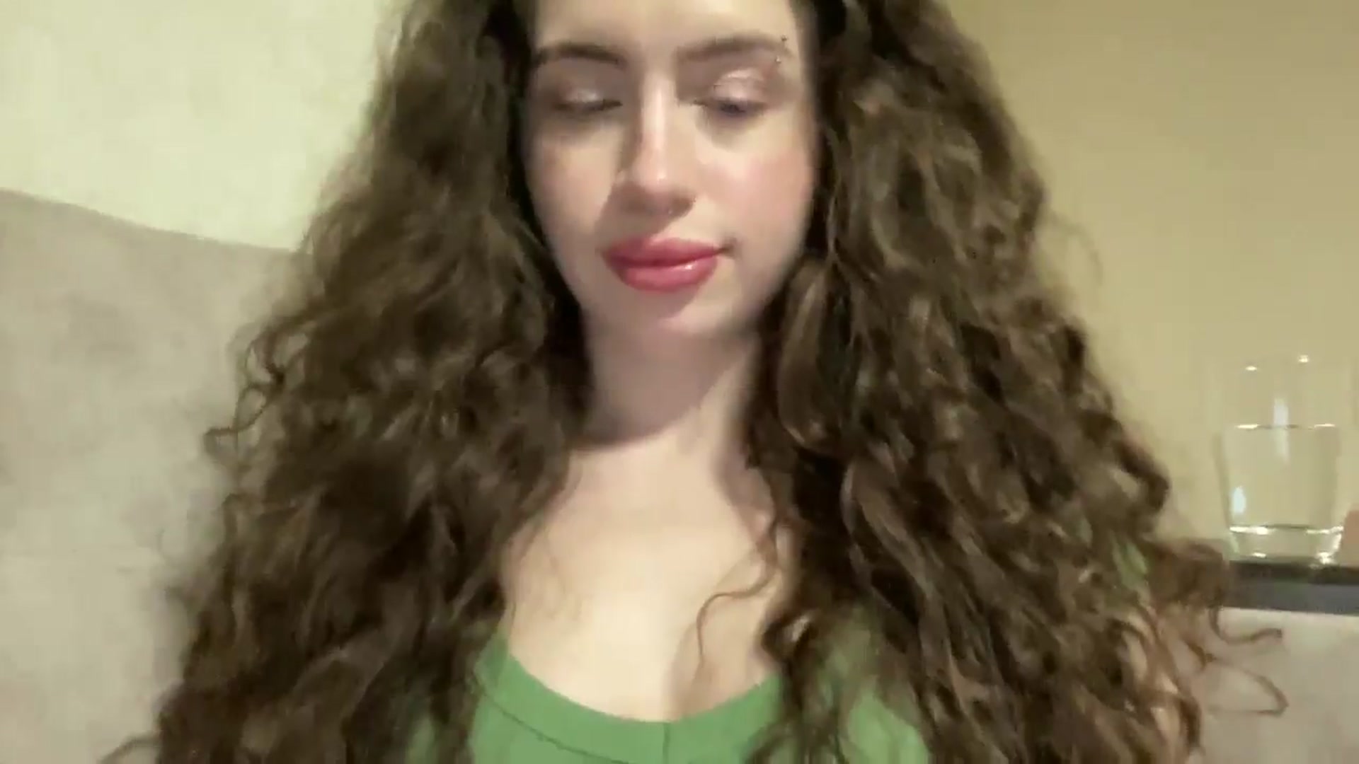 Gallery image thumbnail from CurlyDream's myfreecams stream on, 02/06/2026, 17:41 image 13 of 20