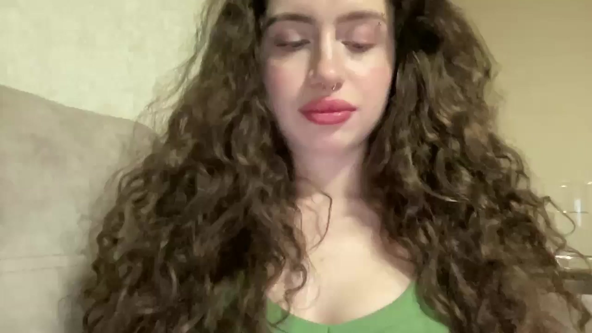 Gallery image thumbnail from CurlyDream's myfreecams stream on, 02/06/2026, 18:29 image 9 of 20