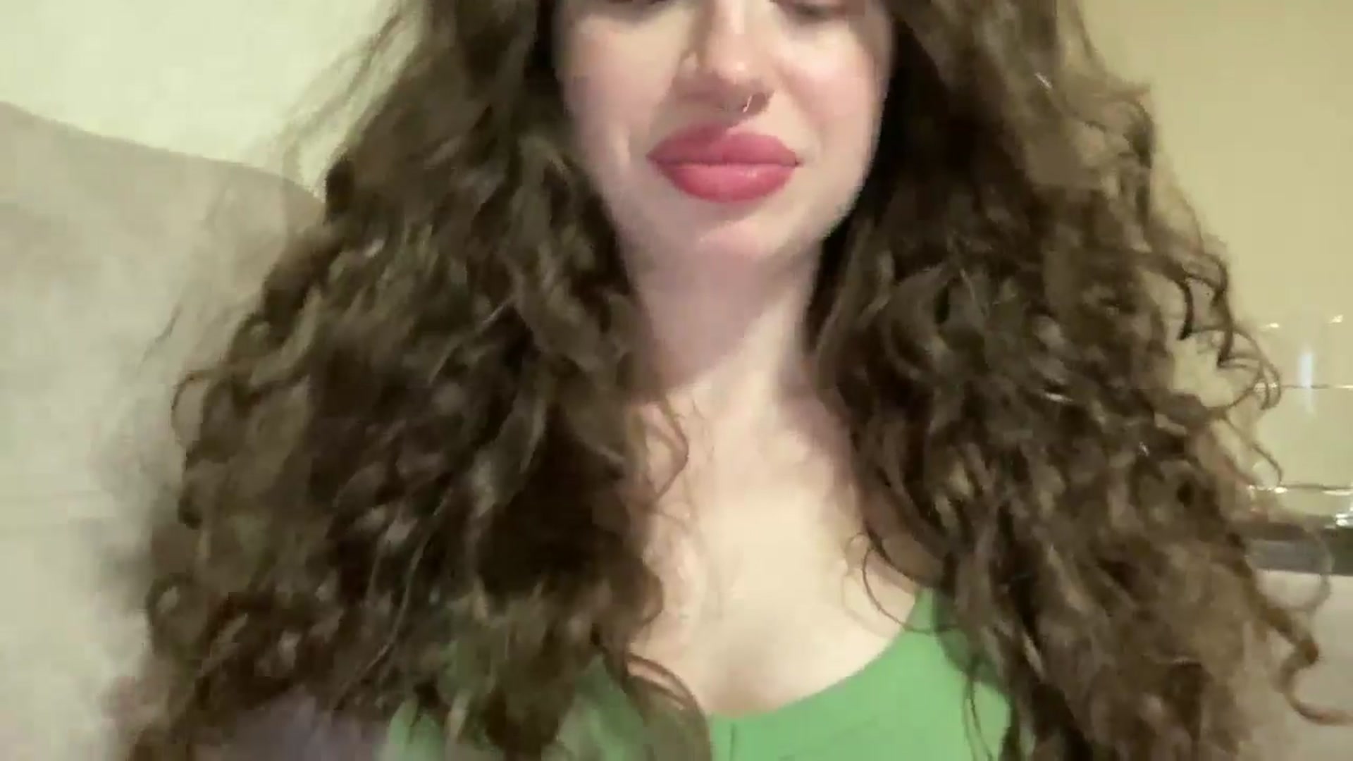 Gallery image thumbnail from CurlyDream's myfreecams stream on, 02/06/2026, 18:29 image 16 of 20