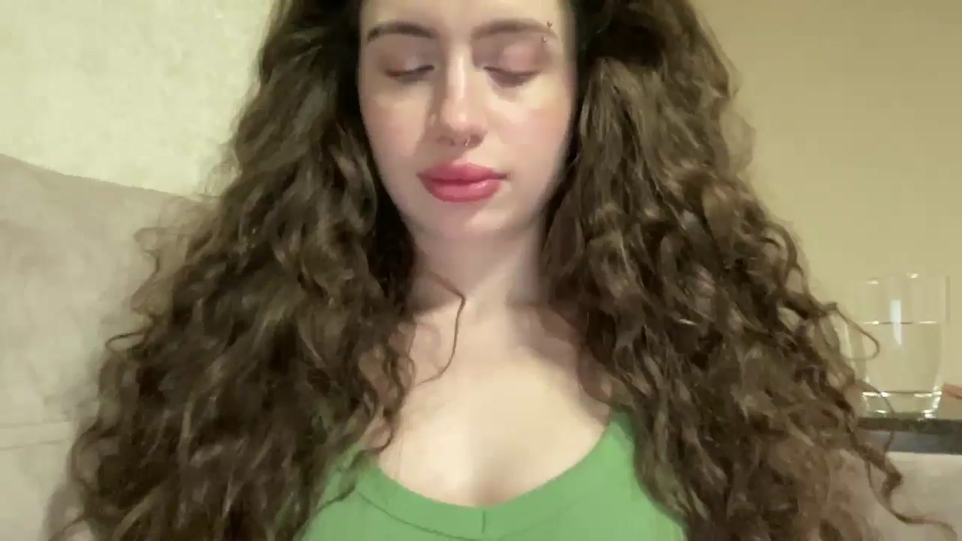 Gallery image thumbnail from CurlyDream's myfreecams stream on, 02/06/2026, 18:29 image 6 of 20