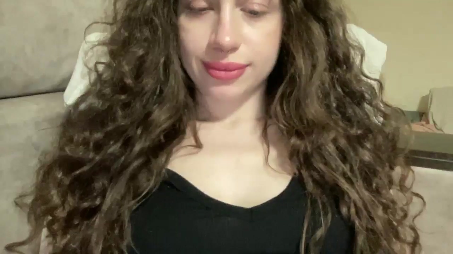 Gallery image thumbnail from CurlyDream's myfreecams stream on, 02/09/2026, 19:38 image 11 of 20