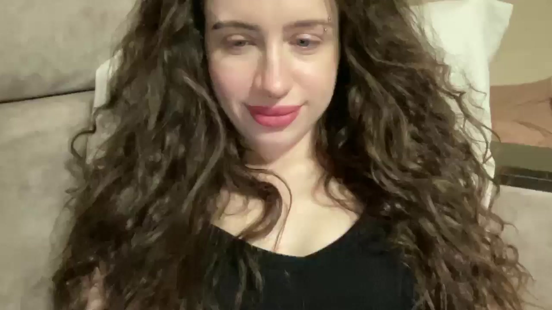Gallery image thumbnail from CurlyDream's myfreecams stream on, 02/10/2026, 19:13 image 7 of 20