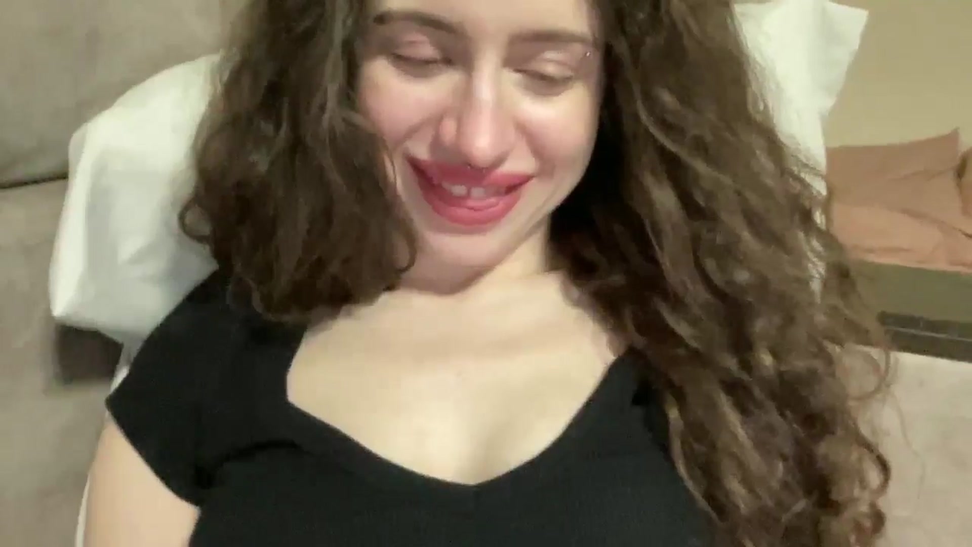 Gallery image thumbnail from CurlyDream's myfreecams stream on, 02/10/2026, 19:13 image 12 of 20
