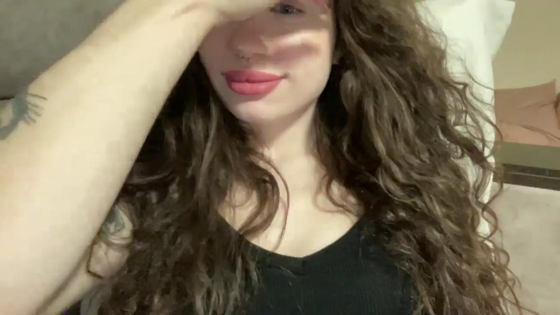 Gallery image thumbnail from CurlyDream's myfreecams stream on, 02/10/2026, 19:13 image 6 of 20