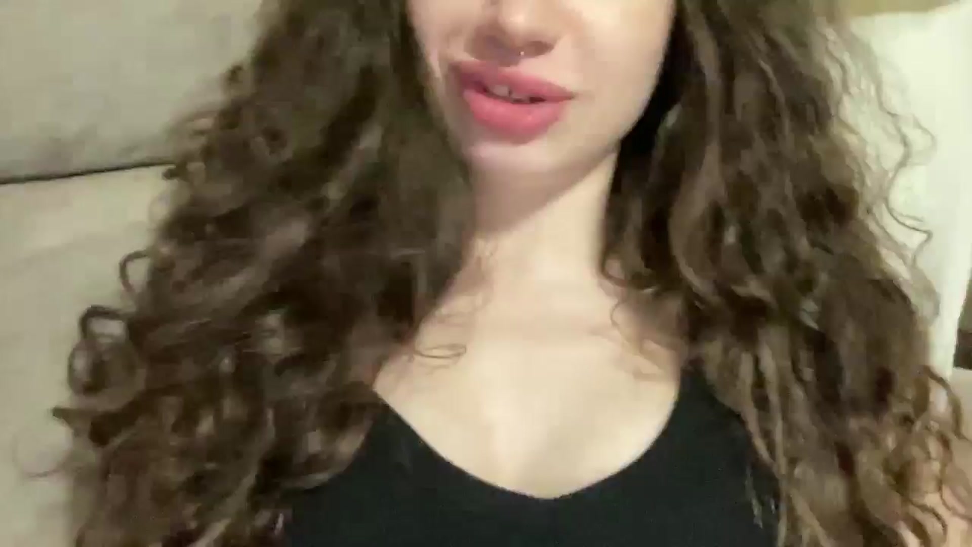 Gallery image thumbnail from CurlyDream's myfreecams stream on, 02/10/2026, 20:20 image 16 of 20