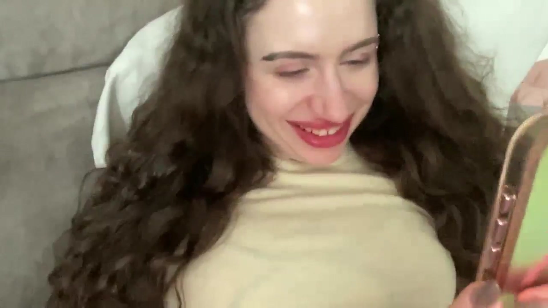 Gallery image thumbnail from CurlyDream's myfreecams stream on, 02/11/2026, 13:37 image 13 of 20