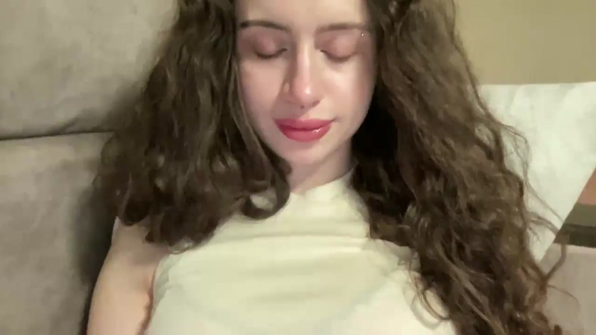 Gallery image thumbnail from CurlyDream's myfreecams stream on, 02/11/2026, 19:14 image 3 of 20