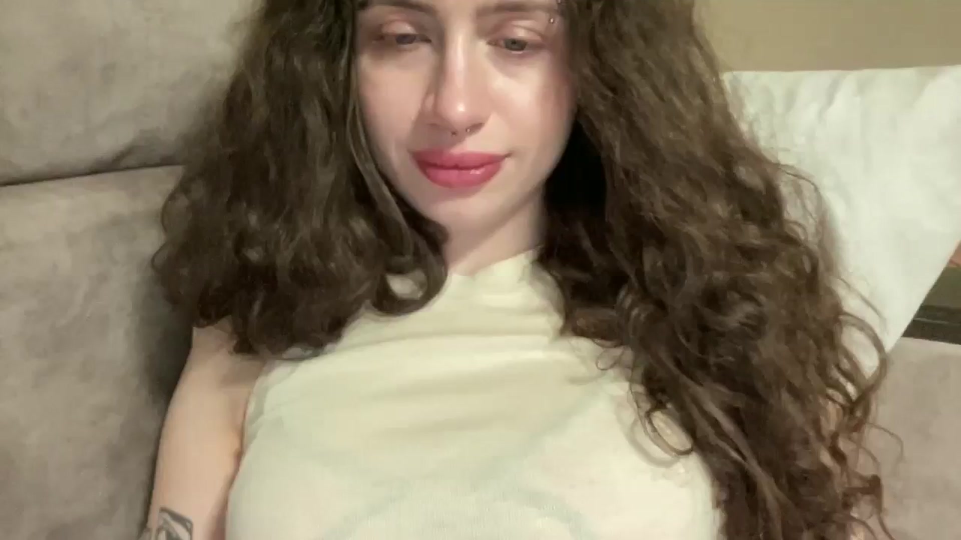 Gallery image thumbnail from CurlyDream's myfreecams stream on, 02/11/2026, 19:14 image 9 of 20