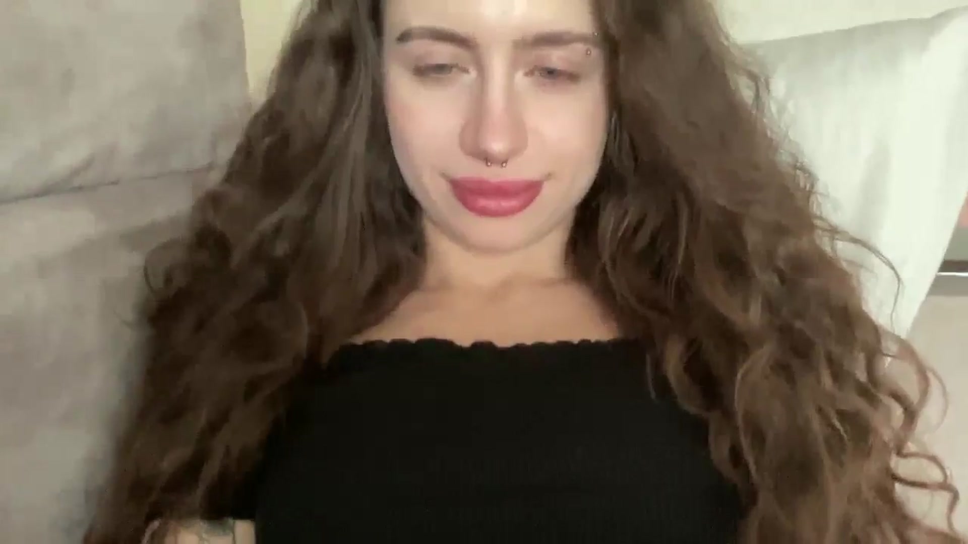 Gallery image thumbnail from CurlyDream's myfreecams stream on, 02/12/2026, 13:23 image 9 of 20