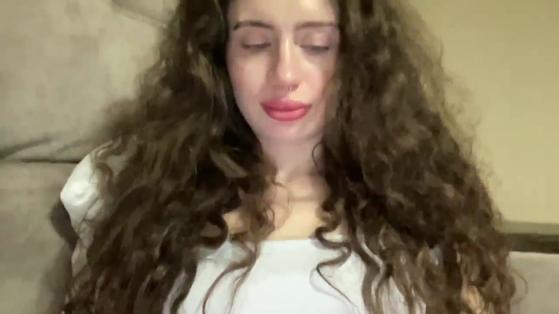 Gallery image thumbnail from CurlyDream's myfreecams stream on, 02/22/2026, 20:11 image 18 of 20