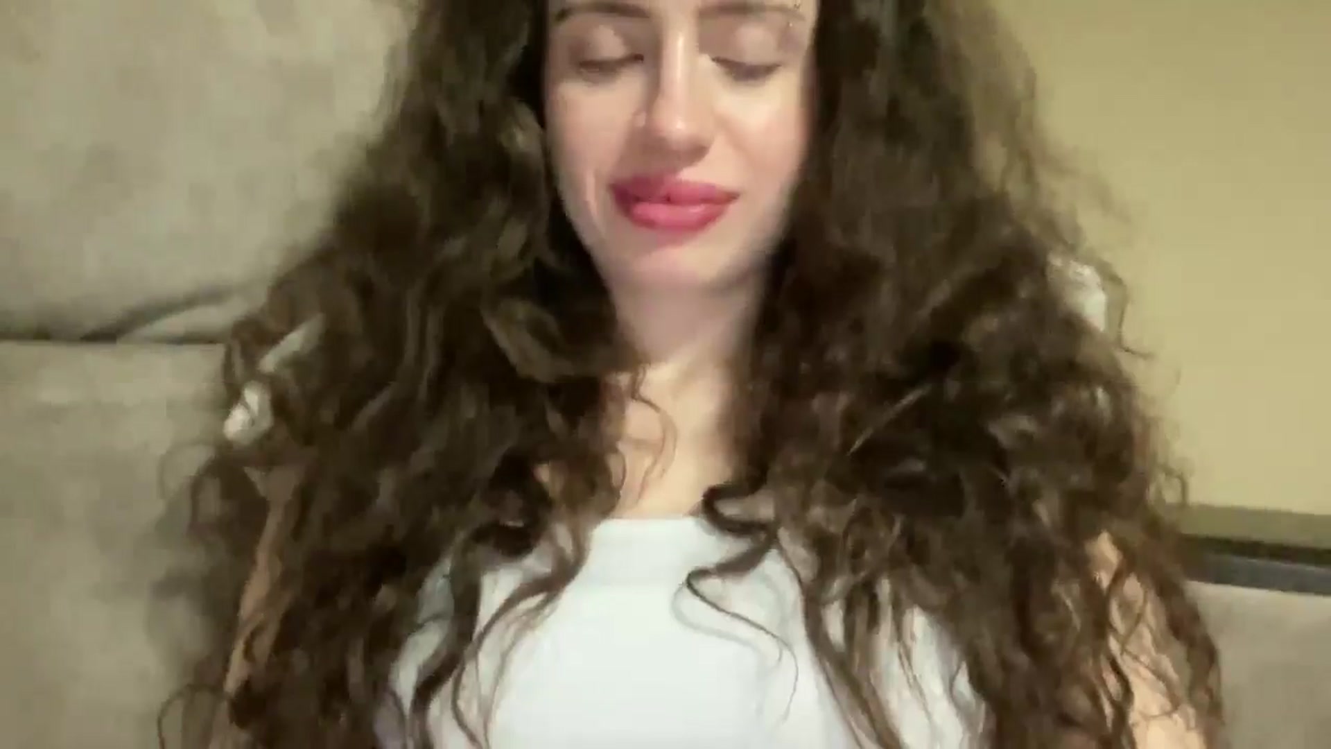 Gallery image thumbnail from CurlyDream's myfreecams stream on, 02/22/2026, 20:11 image 8 of 20