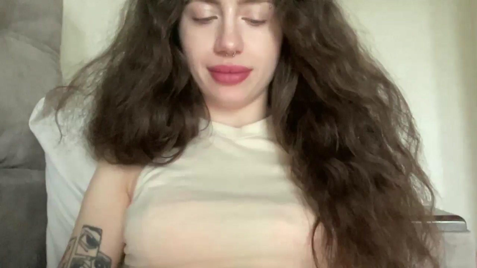 Gallery image thumbnail from CurlyDream's myfreecams stream on, 02/24/2026, 13:56 image 15 of 20