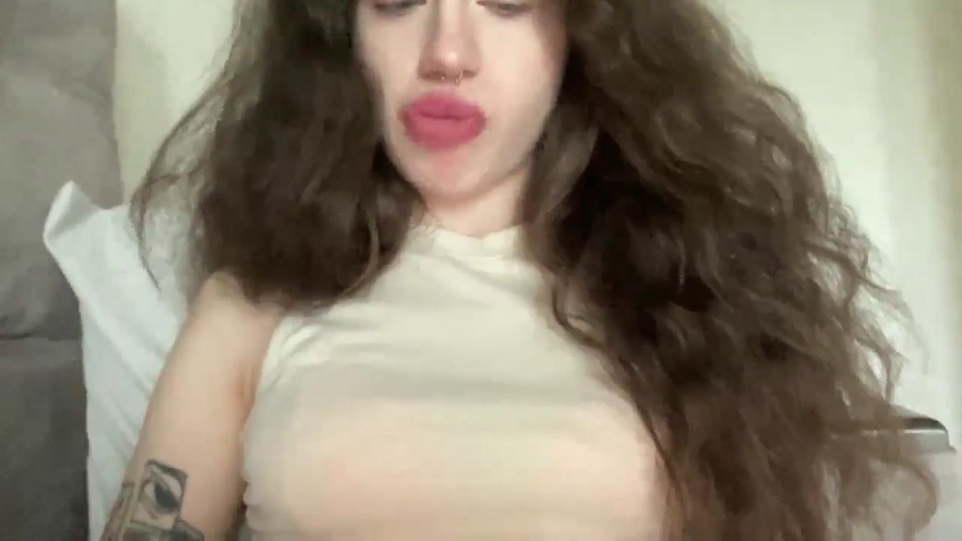 Gallery image thumbnail from CurlyDream's myfreecams stream on, 02/24/2026, 13:56 image 14 of 20