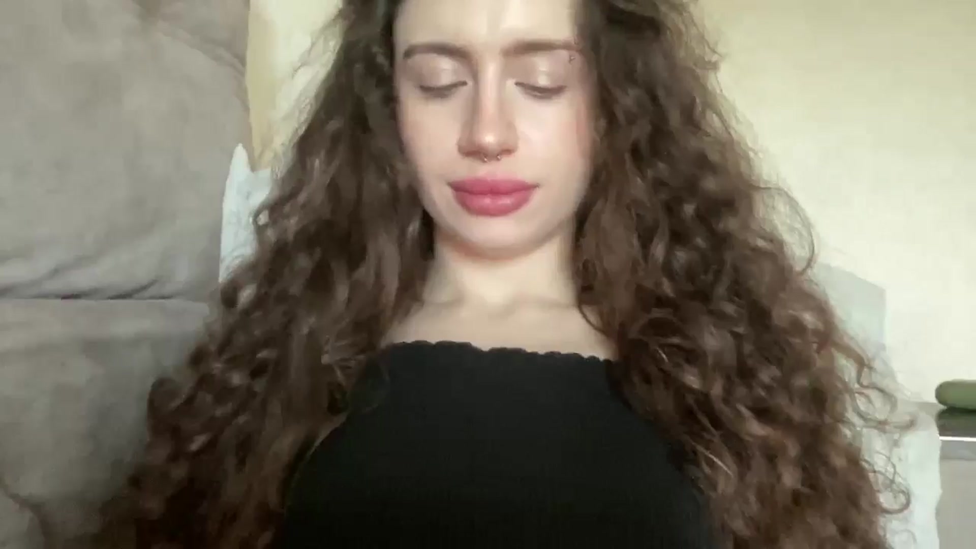 Gallery image thumbnail from CurlyDream's myfreecams stream on, 02/25/2026, 11:37 image 10 of 20