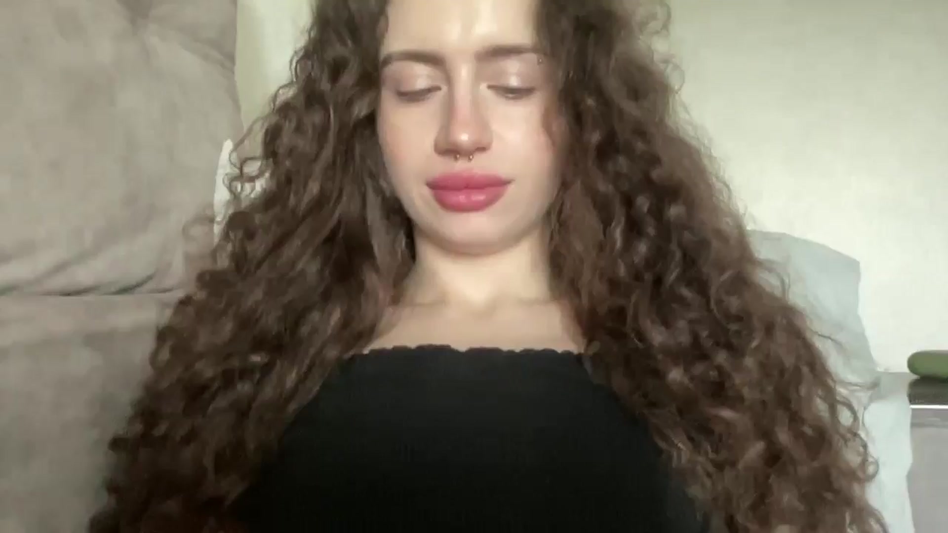 Gallery image thumbnail from CurlyDream's myfreecams stream on, 02/25/2026, 11:37 image 13 of 20
