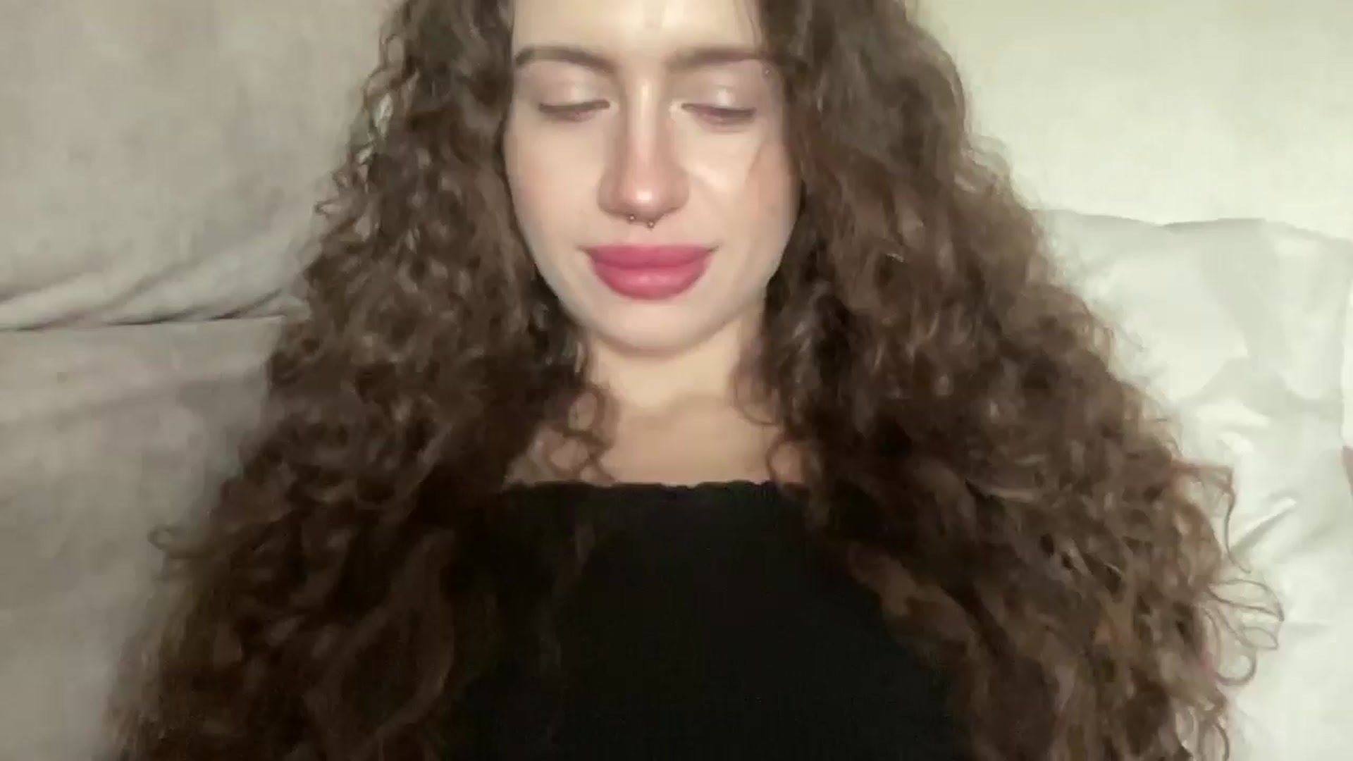 Gallery image thumbnail from CurlyDream's myfreecams stream on, 02/25/2026, 11:37 image 3 of 20