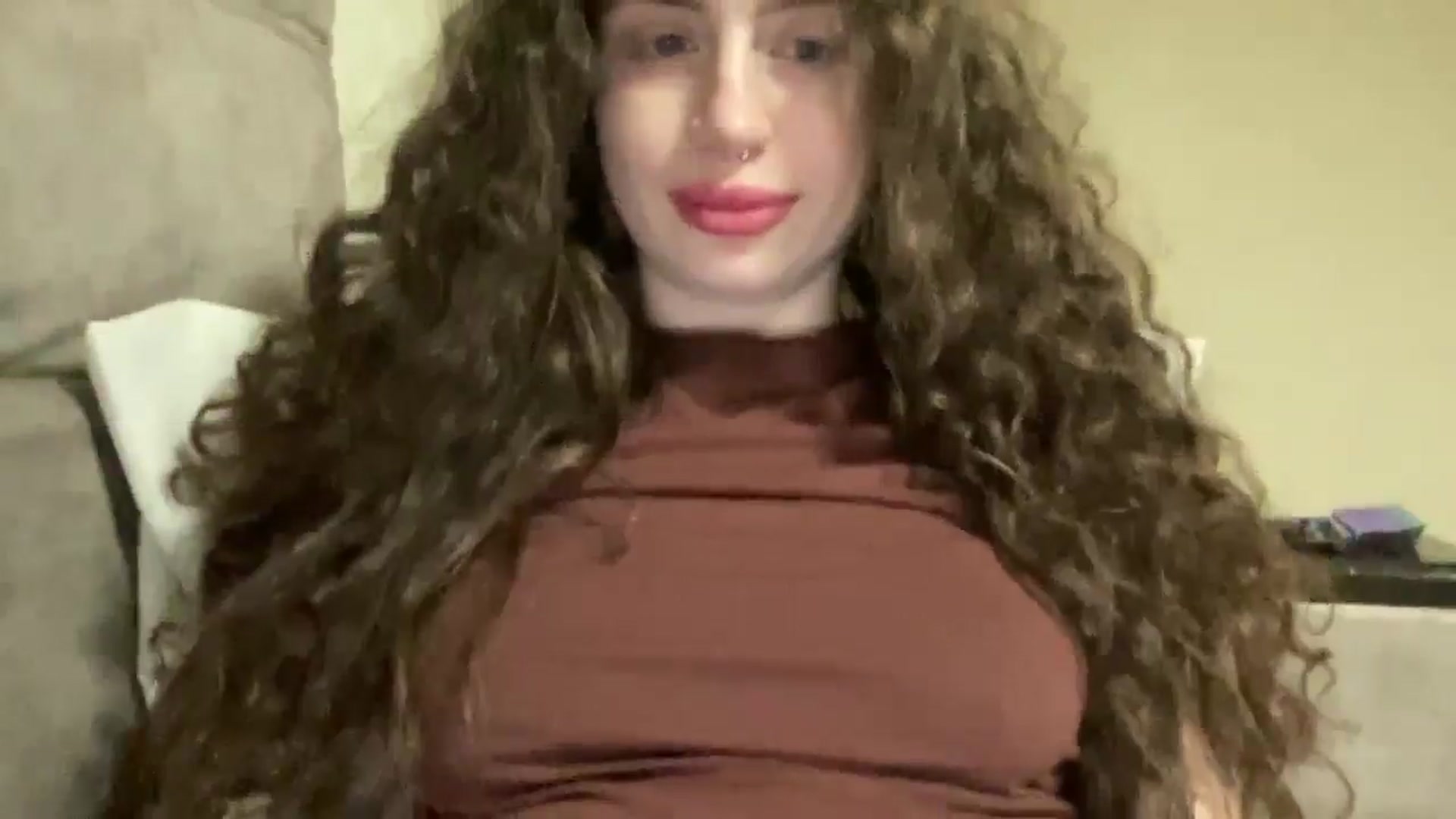 Gallery image thumbnail from CurlyDream's myfreecams stream on, 02/25/2026, 20:34 image 19 of 20
