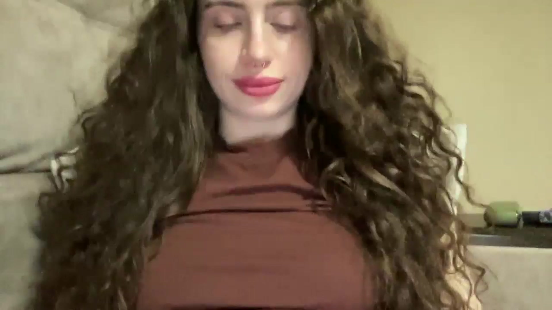 Gallery image thumbnail from CurlyDream's myfreecams stream on, 02/25/2026, 20:34 image 11 of 20