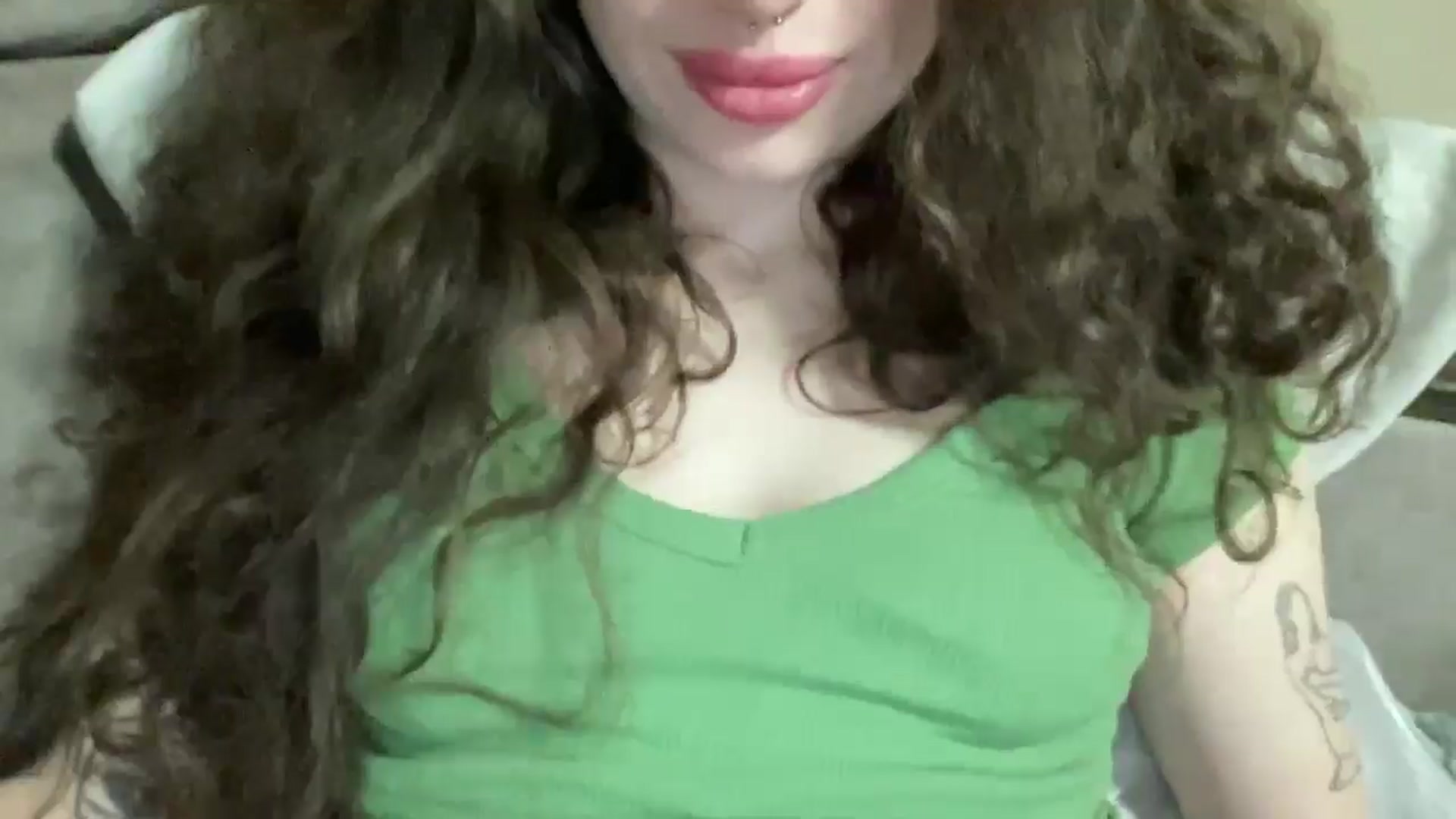 Gallery image thumbnail from CurlyDream's myfreecams stream on, 02/26/2026, 19:03 image 2 of 20