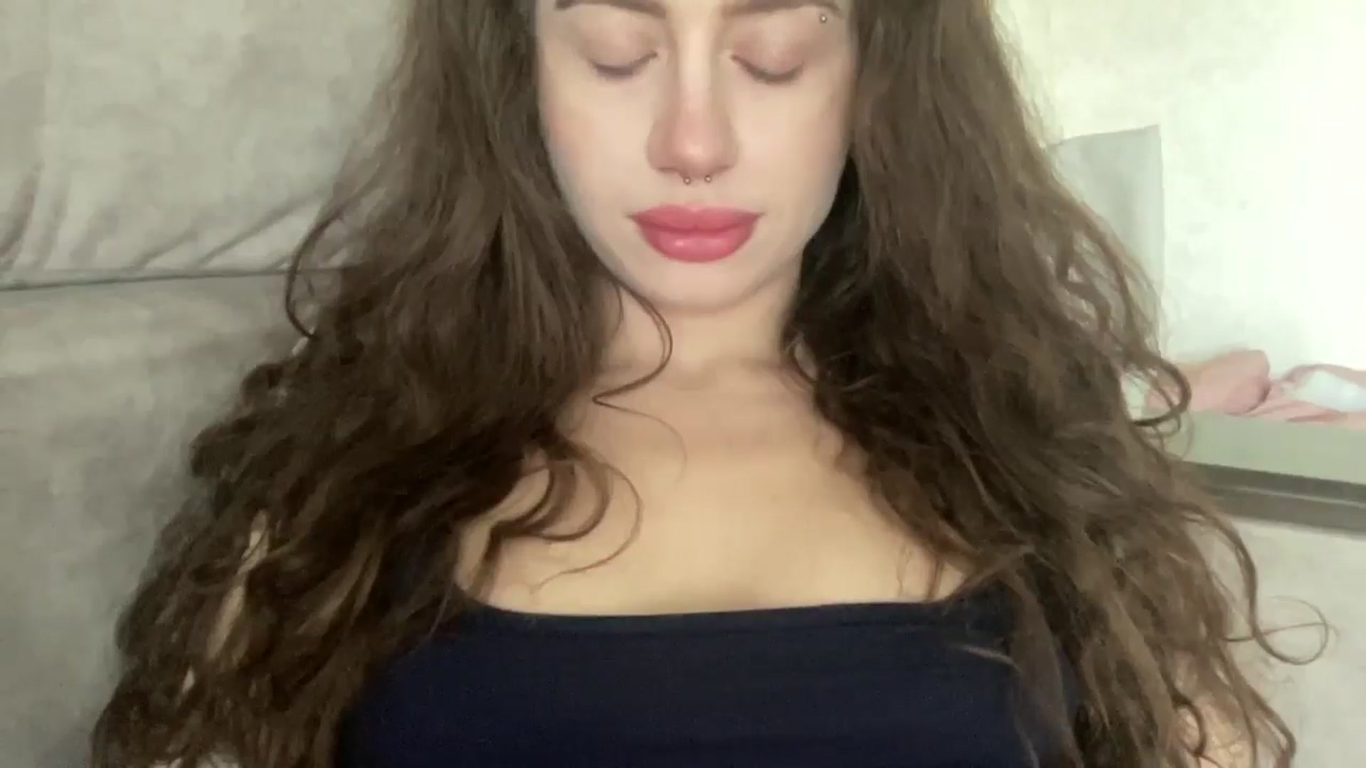 Gallery image thumbnail from CurlyDream's myfreecams stream on, 03/06/2026, 07:51 image 15 of 20