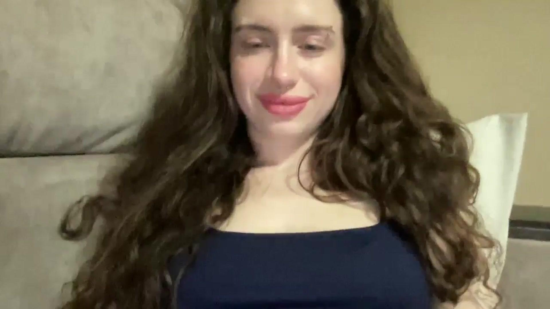 Gallery image thumbnail from CurlyDream's myfreecams stream on, 03/06/2026, 18:08 image 6 of 20