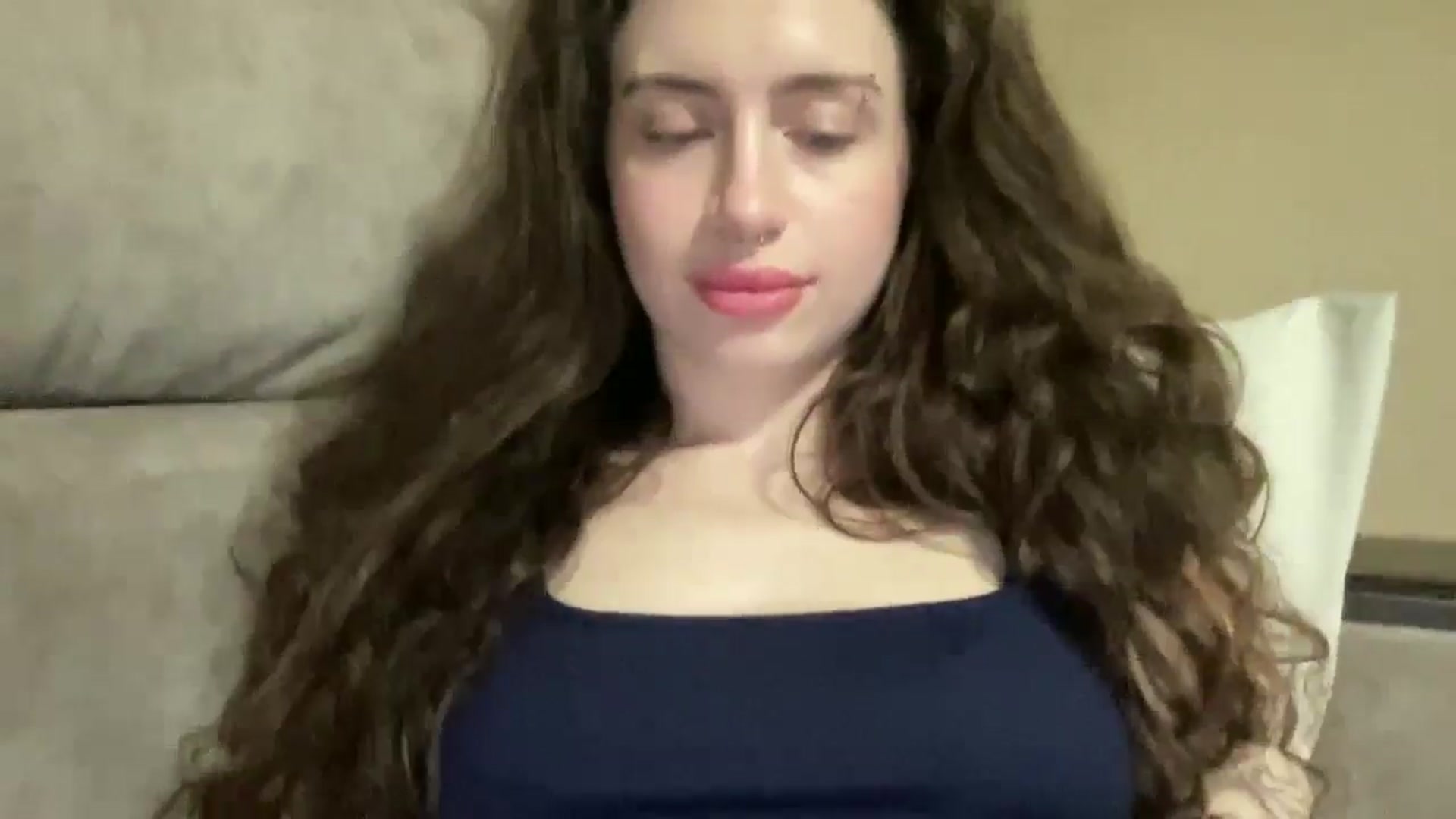 Gallery image thumbnail from CurlyDream's myfreecams stream on, 03/06/2026, 18:08 image 8 of 20
