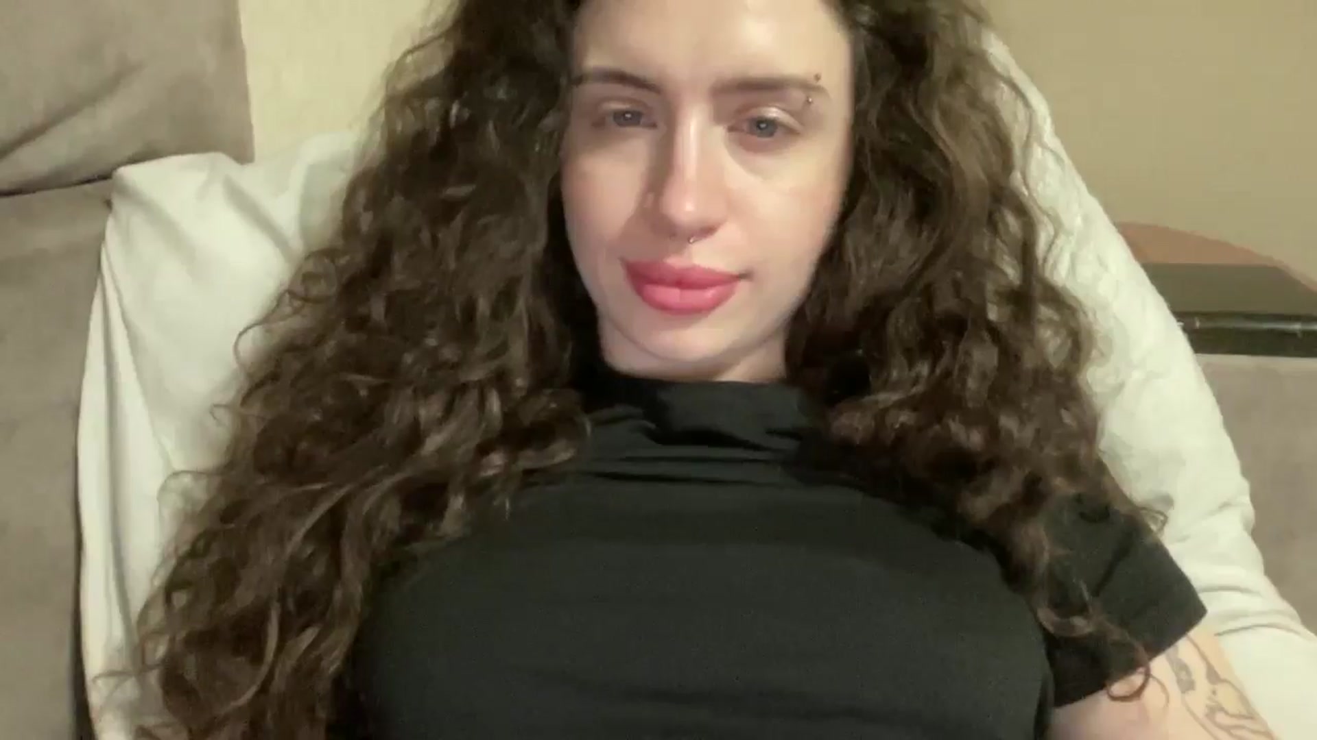 Gallery image thumbnail from CurlyDream's myfreecams stream on, 03/08/2026, 21:59 image 3 of 20