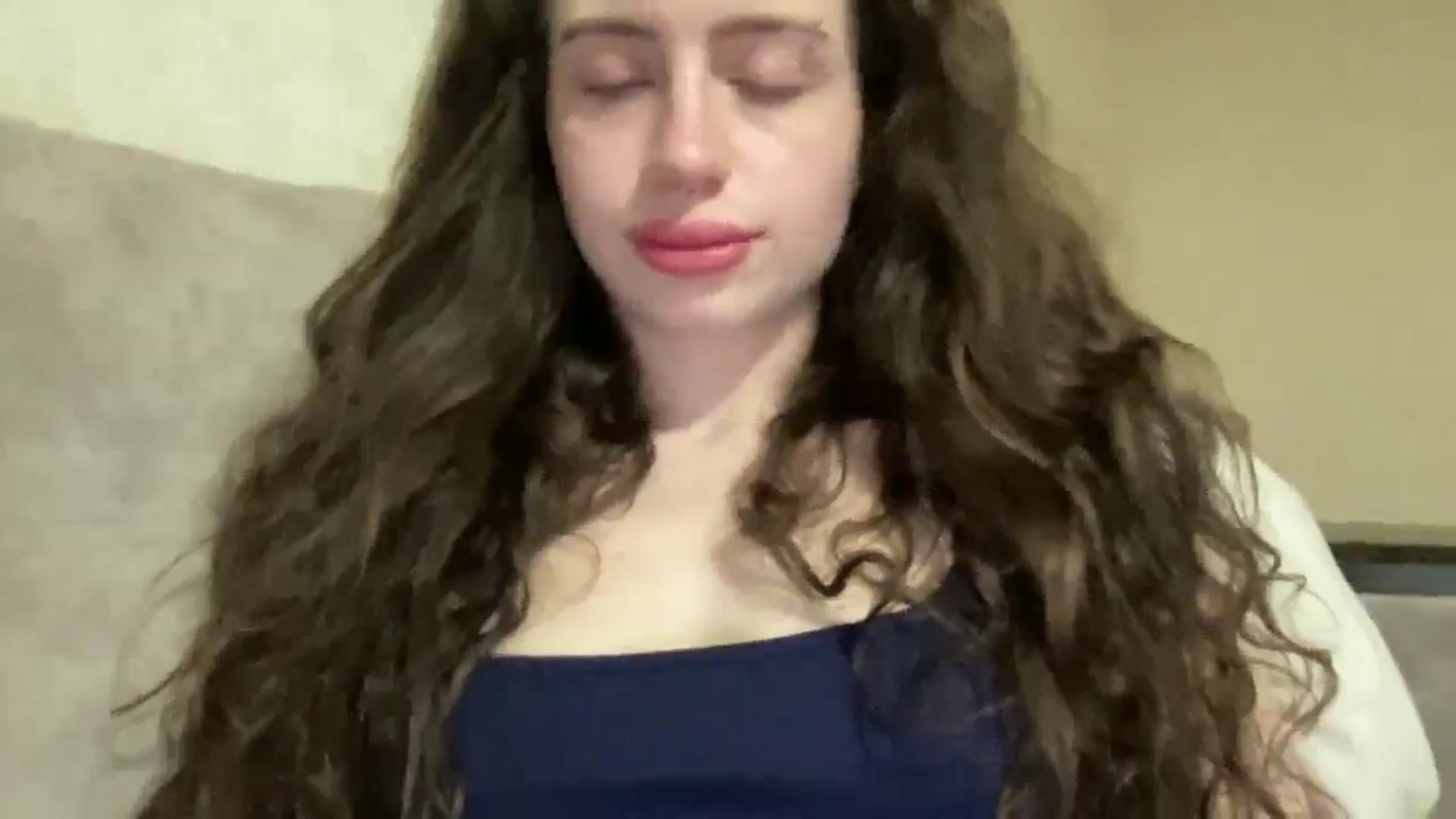 Gallery image thumbnail from CurlyDream's myfreecams stream on, 03/16/2026, 18:47 image 4 of 20
