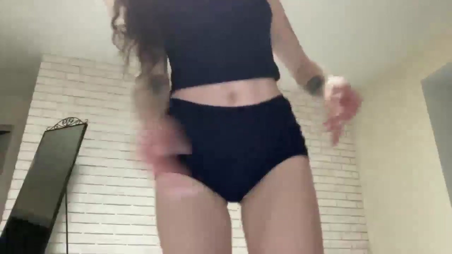 Gallery image thumbnail from CurlyDream's myfreecams stream on, 03/17/2026, 20:20 image 14 of 20
