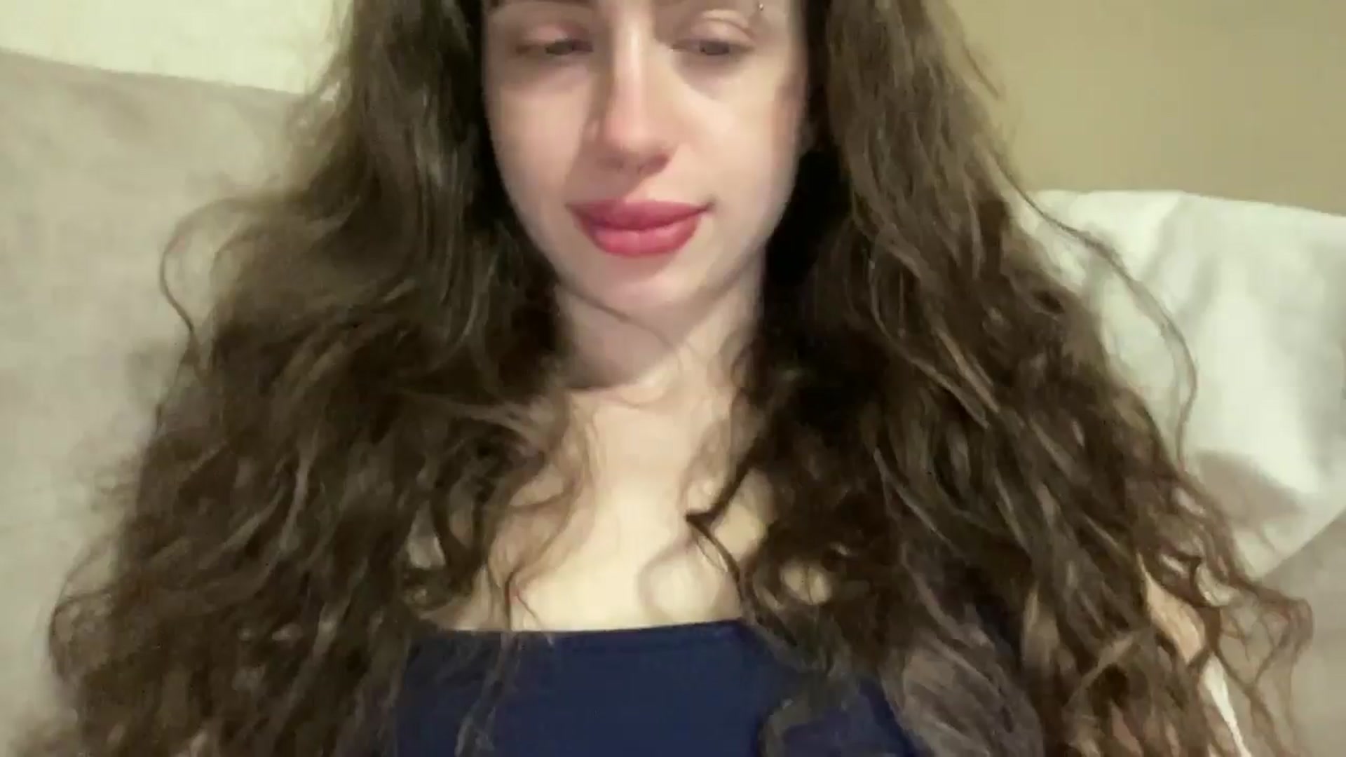 Gallery image thumbnail from CurlyDream's myfreecams stream on, 03/17/2026, 20:20 image 12 of 20